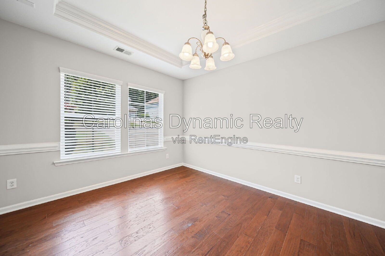 5 Bedrooms | 3 Baths | Beautiful Kitchen | Large Deck | 3 Car Garage property image