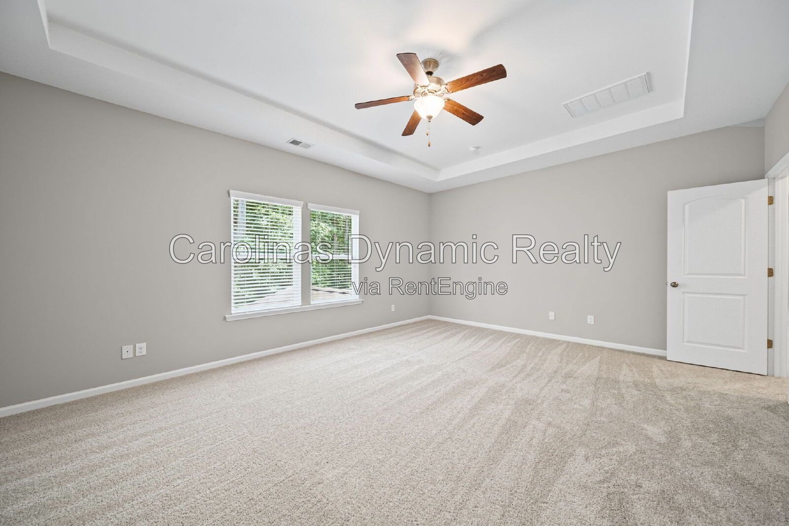 5 Bedrooms | 3 Baths | Beautiful Kitchen | Large Deck | 3 Car Garage property image