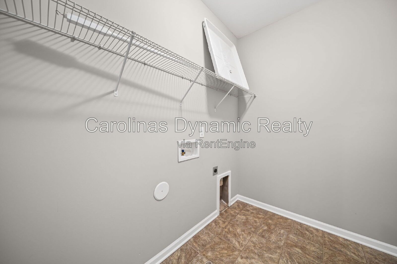 5 Bedrooms | 3 Baths | Beautiful Kitchen | Large Deck | 3 Car Garage property image