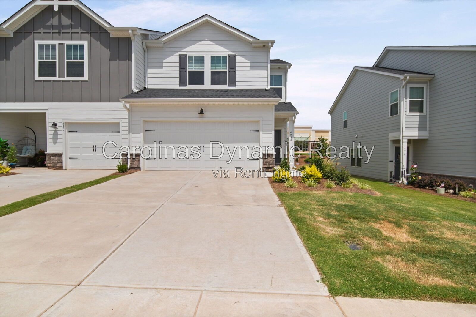 Spacious 3BR End-Unit Townhome in Prime Location with 2 Car Garage property image