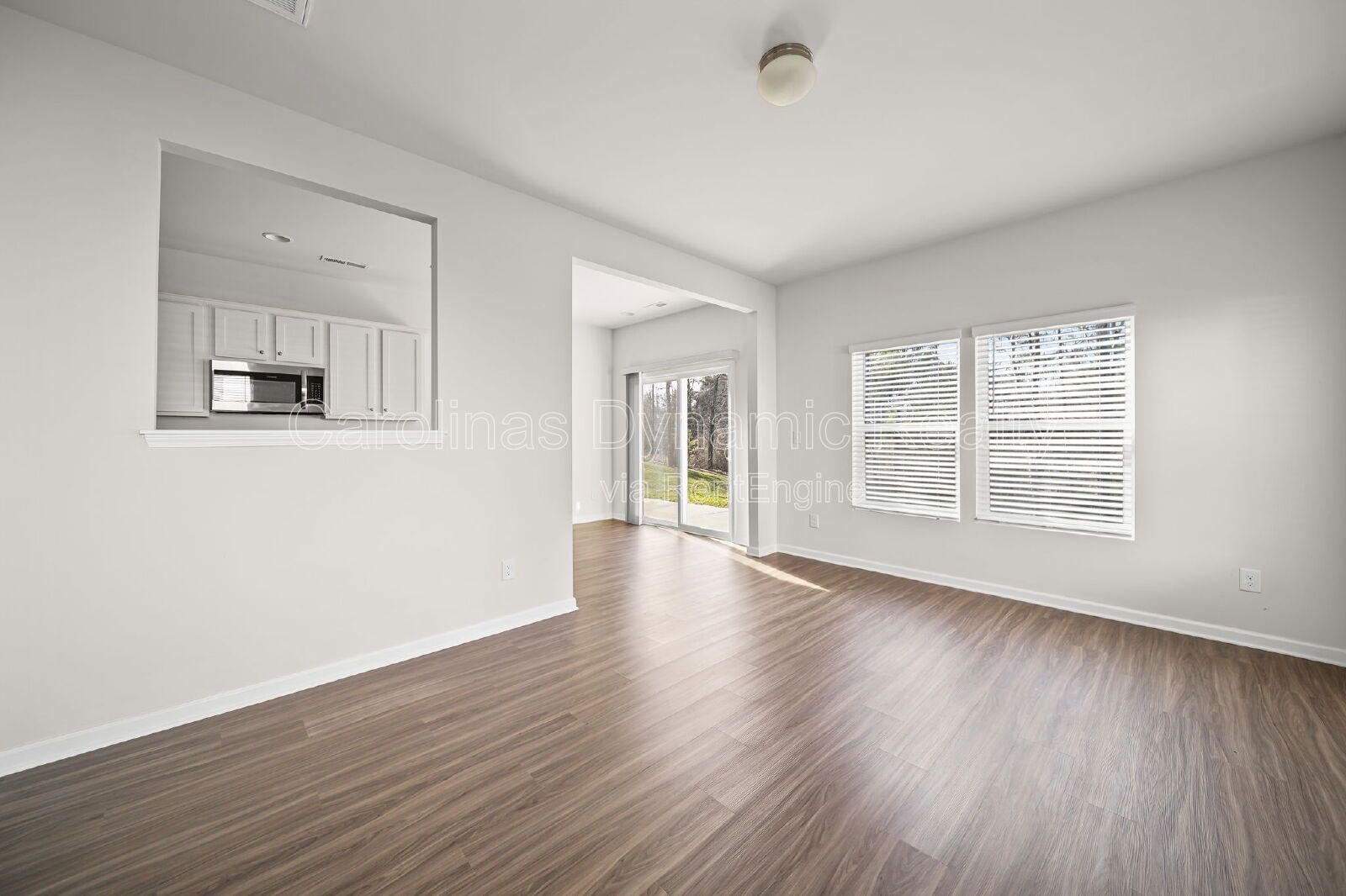 3 Bedrooms | 2.5 Baths | Granite Counters | Stainless Steel Appliances property image