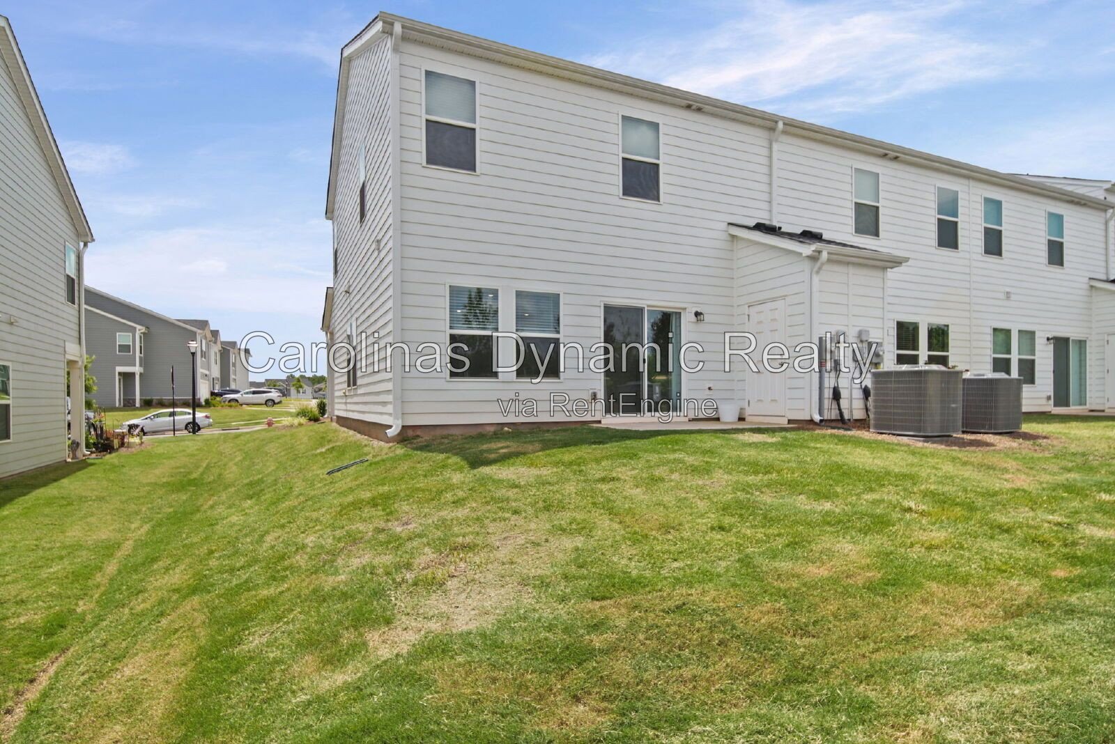 Spacious 3BR End-Unit Townhome in Prime Location with 2 Car Garage property image