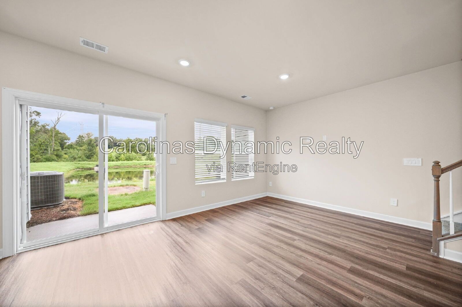 3 Bedrooms | 2.5 Baths | Granite Counters | Stainless Steel Appliances | Garage property image