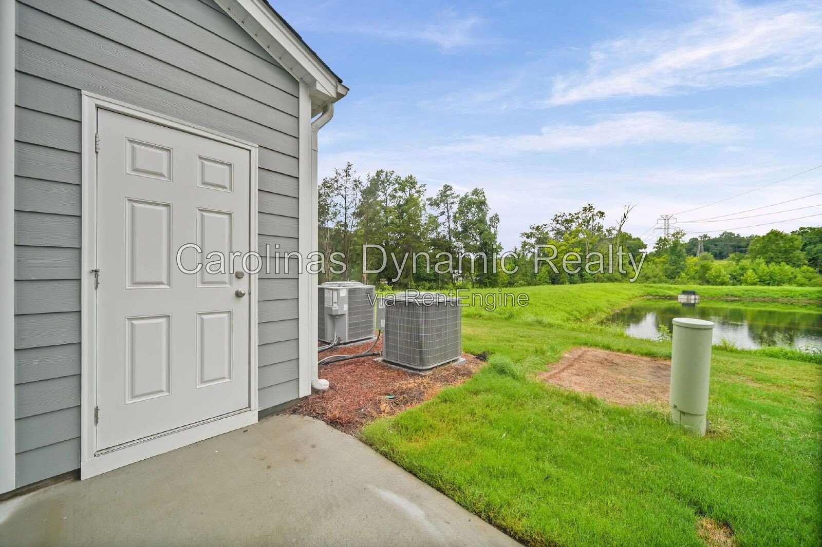 3 Bedrooms | 2.5 Baths | Granite Counters | Stainless Steel Appliances | Garage property image