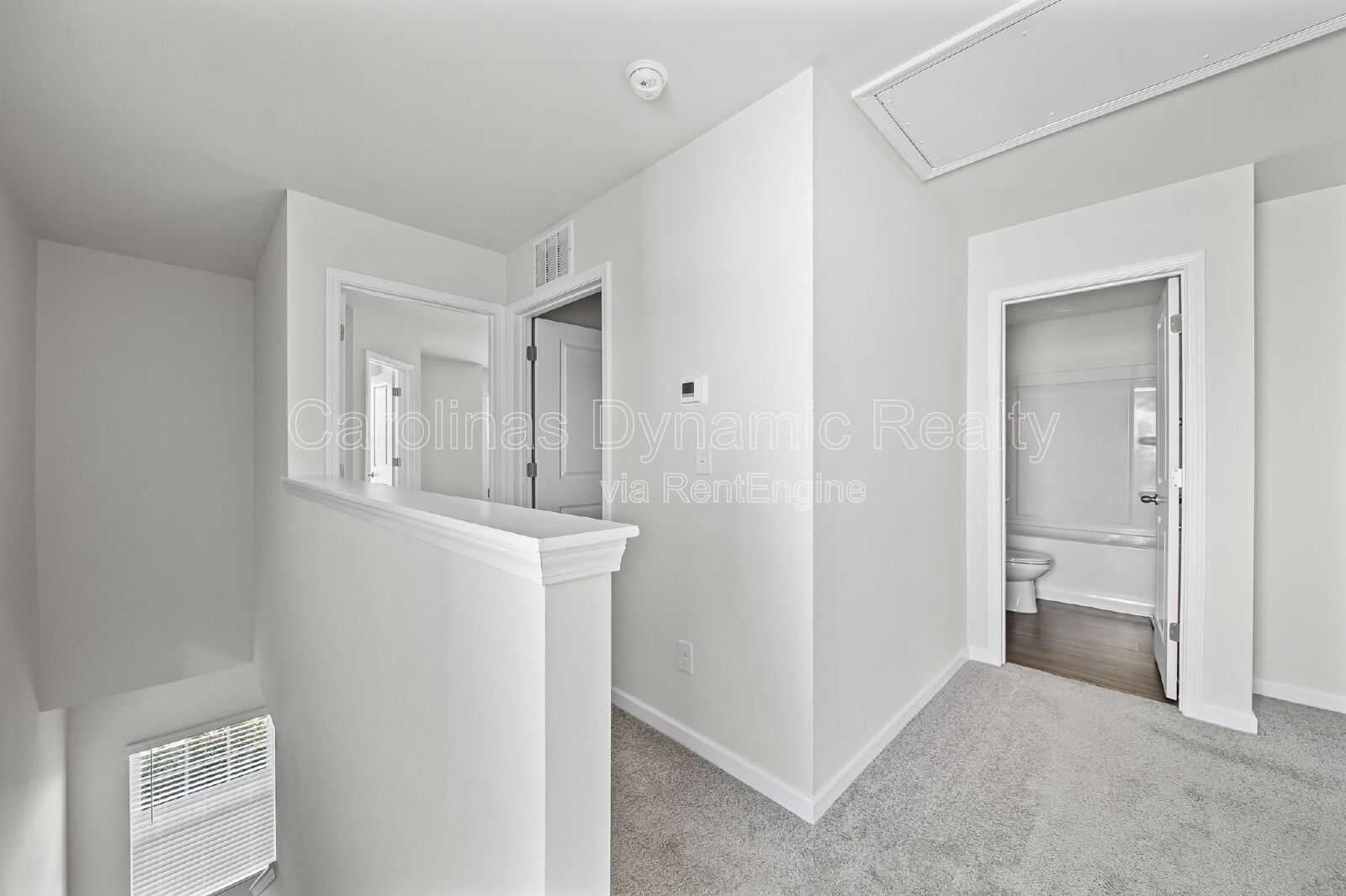 3 Bedrooms | 2.5 Baths | Granite Counters | Stainless Steel Appliances property image