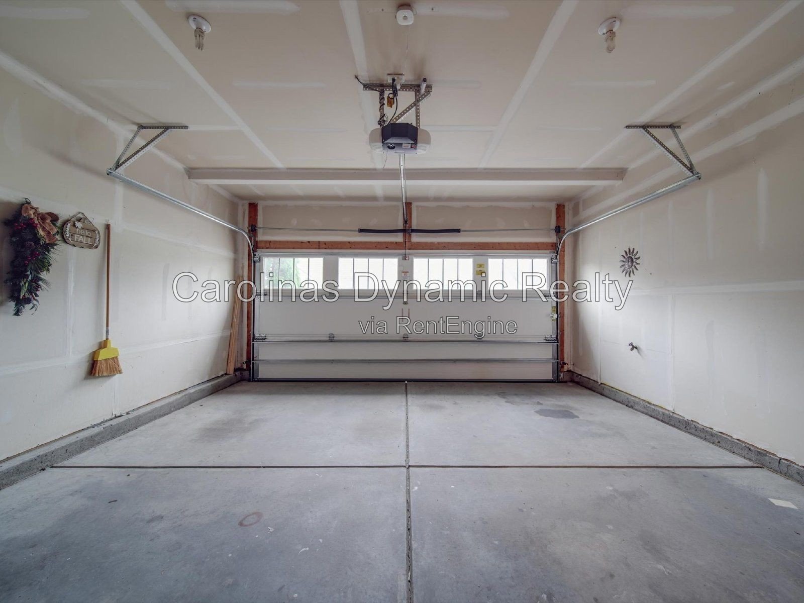 3 Bedrooms | 2.5 Baths | Stone Creek Ranch | Townhouse property image