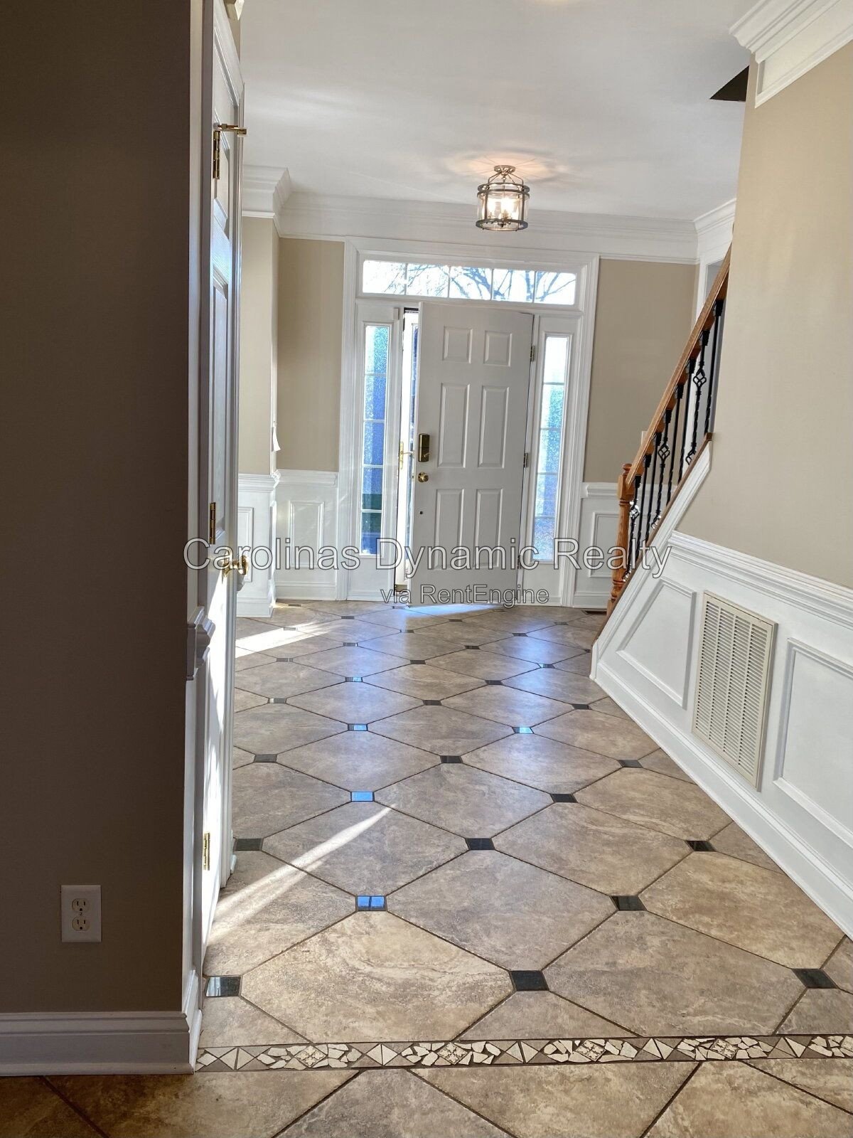 Elegant 5BR 3BA ,Two Story Brick Home In Hunter Oaks in Waxhaw - minutes from Waverly and Blakeney. Great Union Cty Schools property image