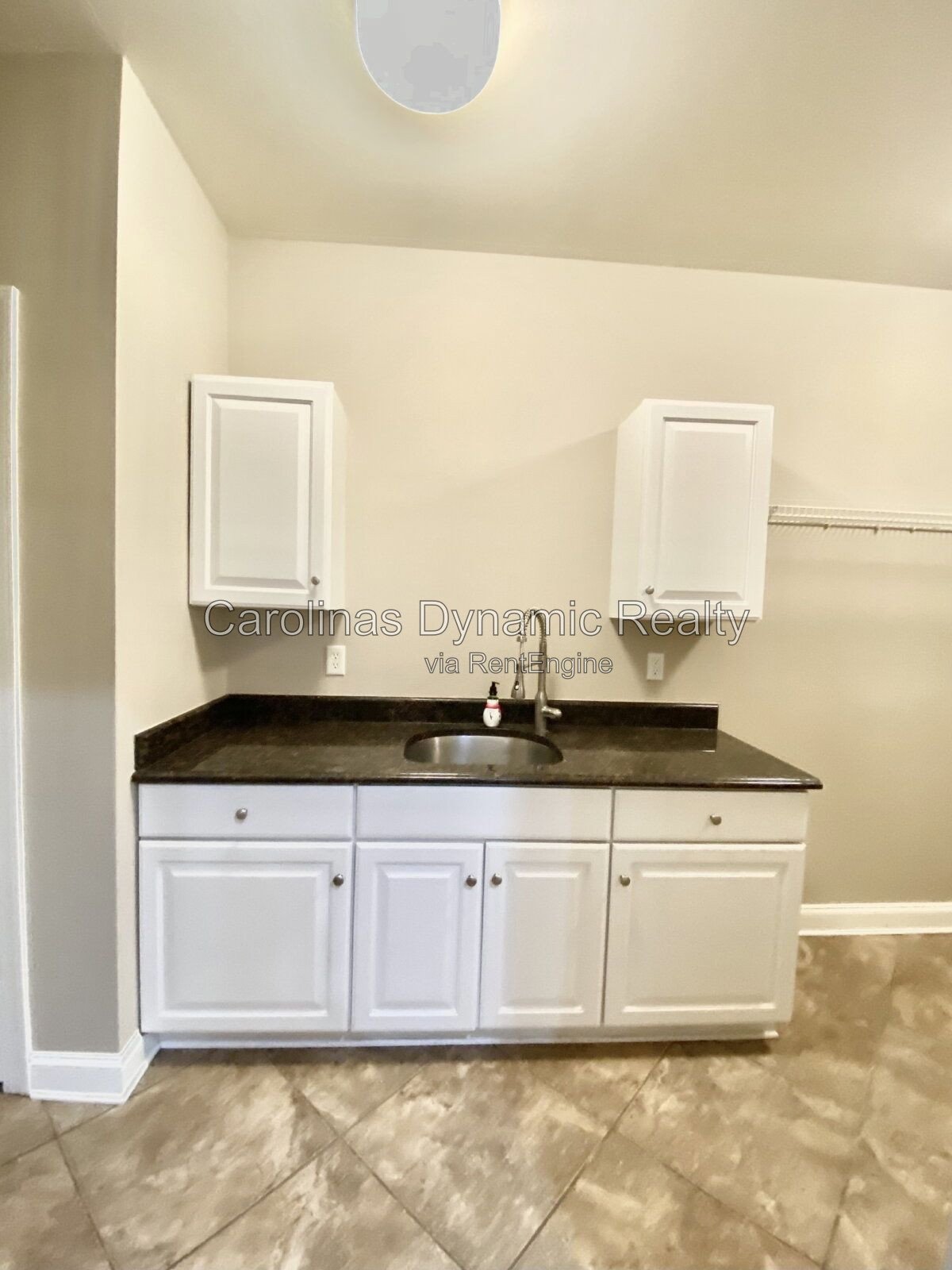 Elegant 5BR 3BA ,Two Story Brick Home In Hunter Oaks in Waxhaw - minutes from Waverly and Blakeney. Great Union Cty Schools property image