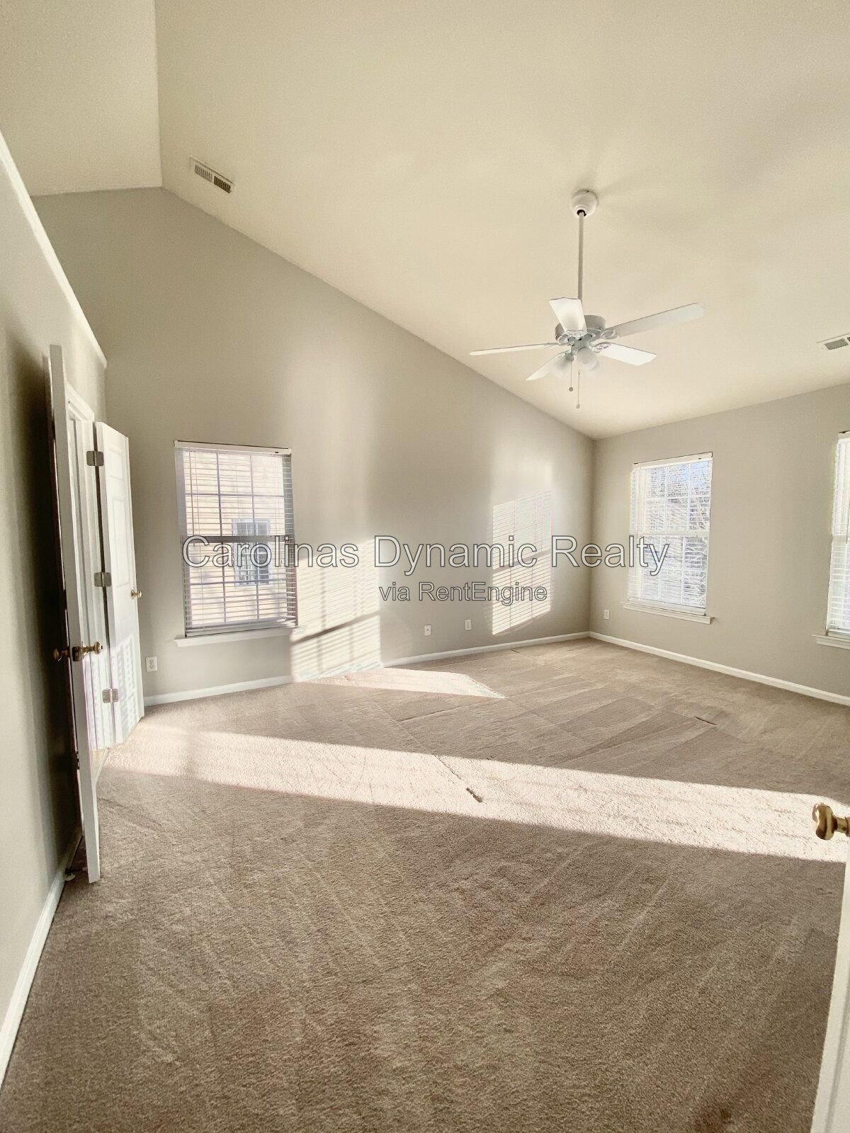 Elegant 5BR 3BA ,Two Story Brick Home In Hunter Oaks in Waxhaw - minutes from Waverly and Blakeney. Great Union Cty Schools property image