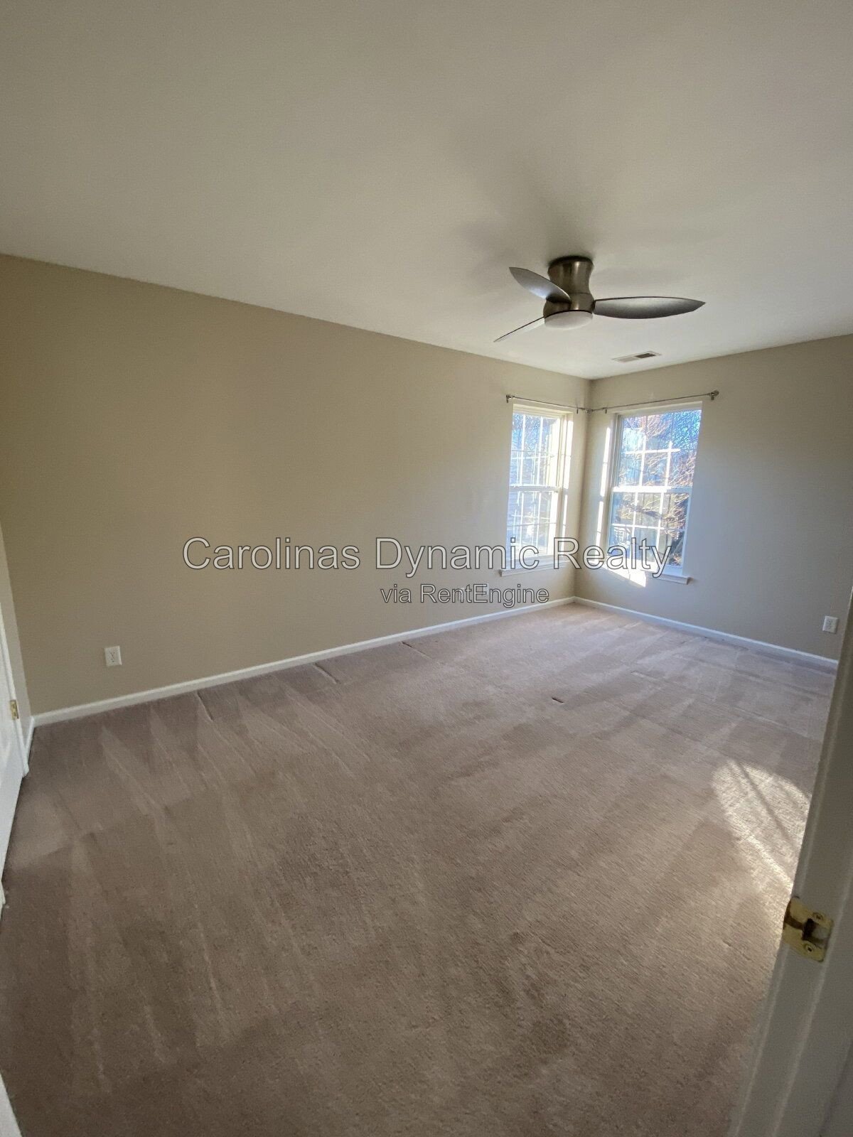 Elegant 5BR 3BA ,Two Story Brick Home In Hunter Oaks in Waxhaw - minutes from Waverly and Blakeney. Great Union Cty Schools property image