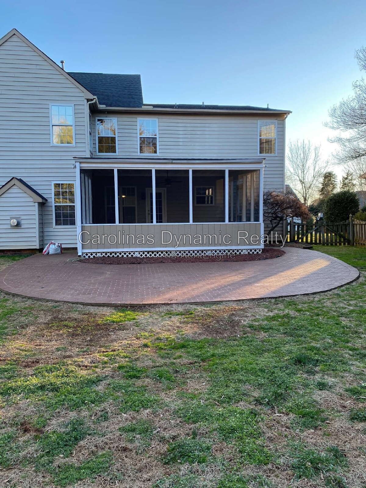 Elegant 5BR 3BA ,Two Story Brick Home In Hunter Oaks in Waxhaw - minutes from Waverly and Blakeney. Great Union Cty Schools property image
