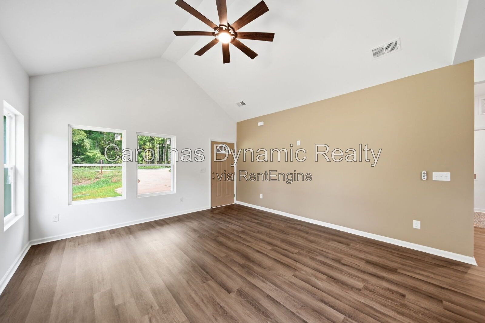 Brand-new construction with modern finishes, a thoughtful single-level floor plan, and an impressive primary suite! property image