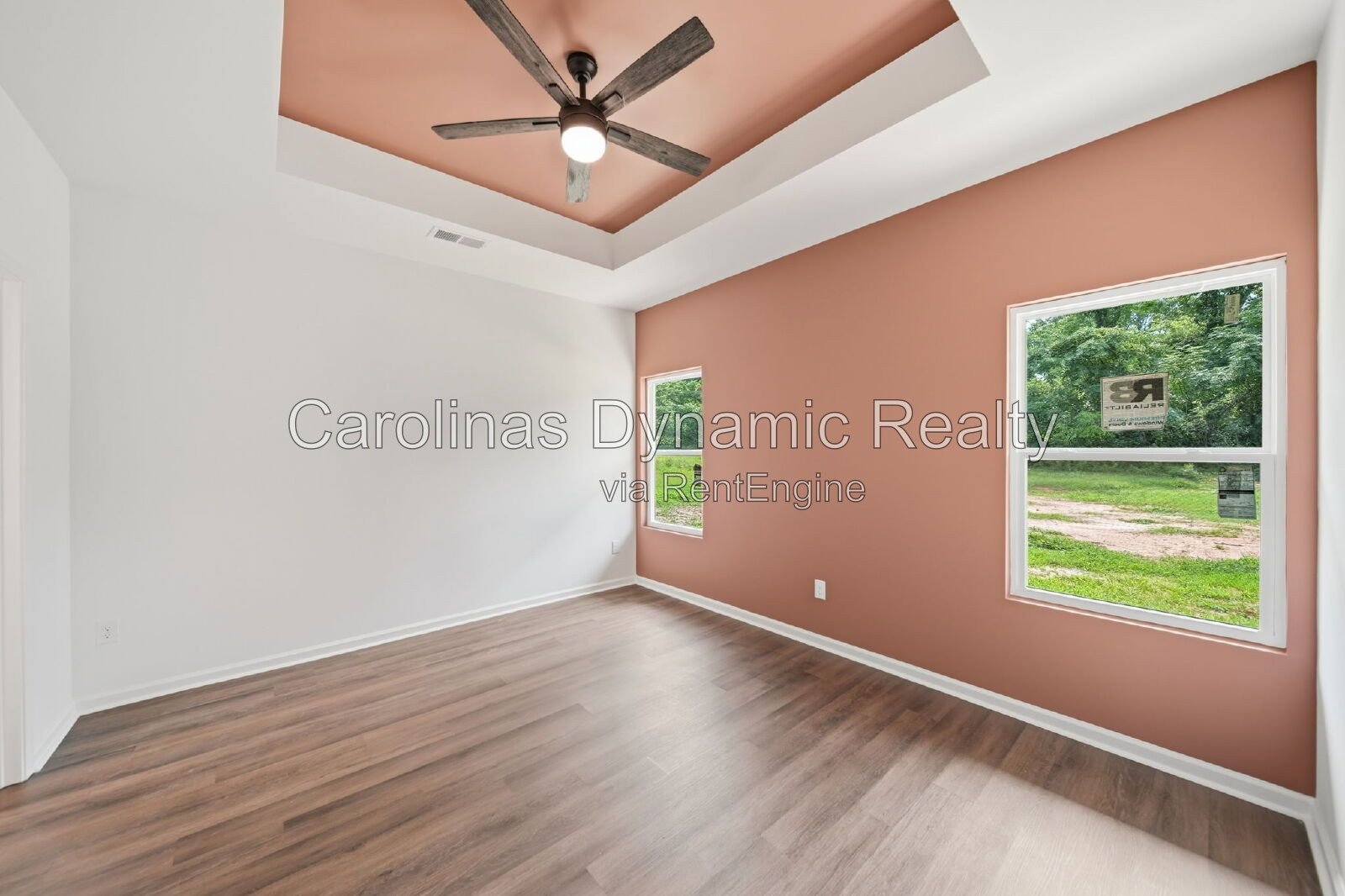 Brand-new construction with modern finishes, a thoughtful single-level floor plan, and an impressive primary suite! property image