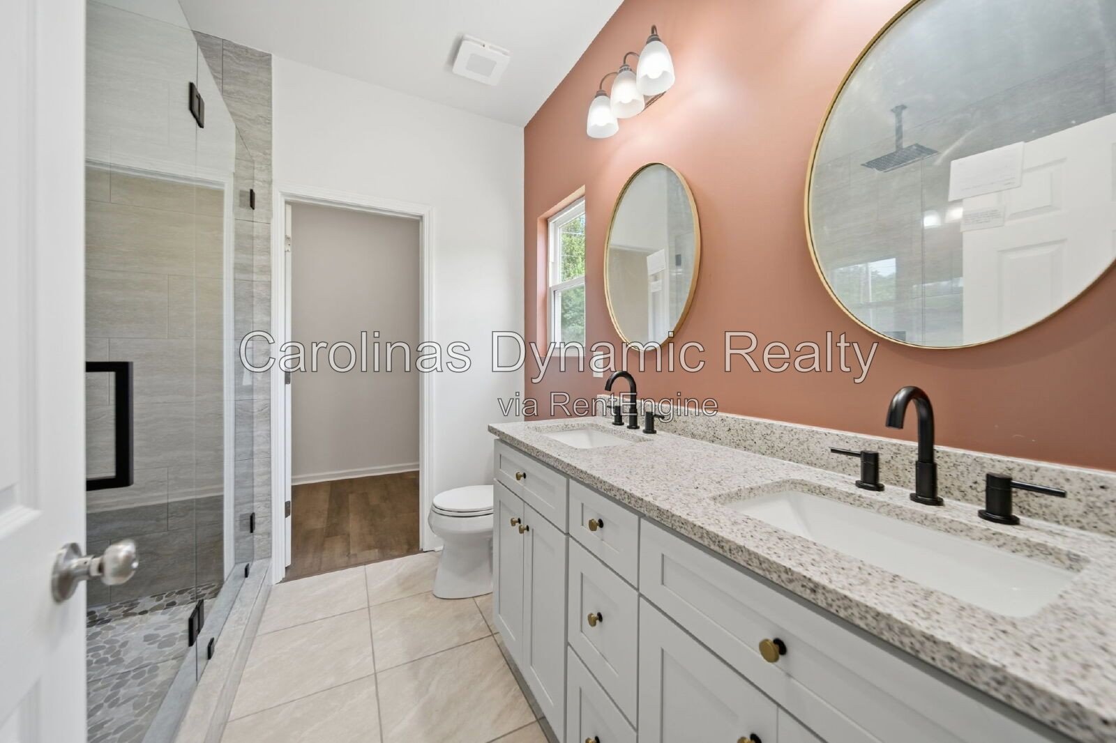 Brand-new construction with modern finishes, a thoughtful single-level floor plan, and an impressive primary suite! property image