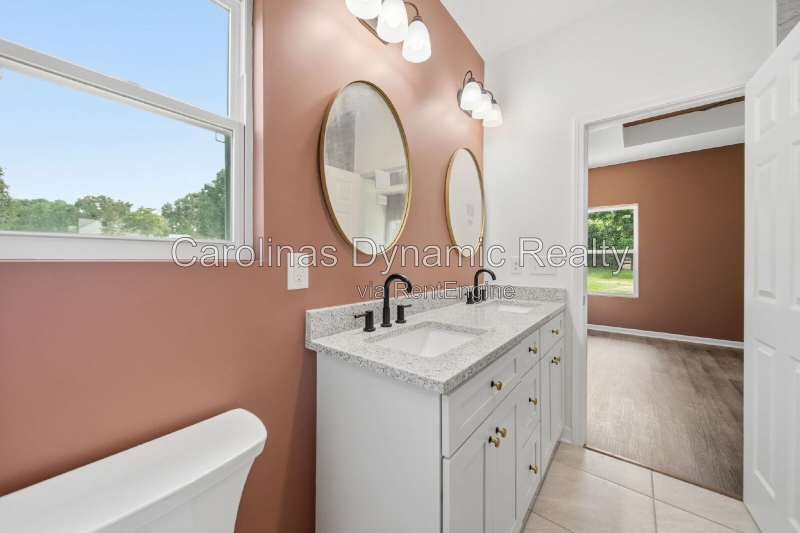Brand-new construction with modern finishes, a thoughtful single-level floor plan, and an impressive primary suite! property image