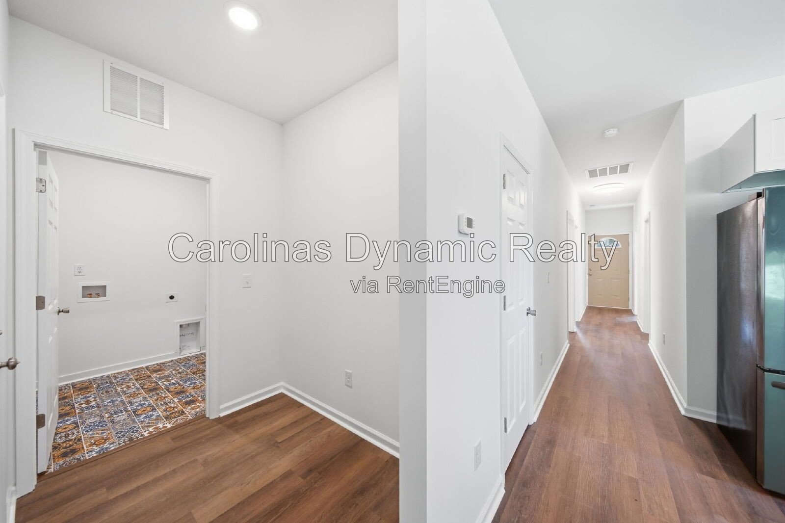 Brand-new construction with modern finishes, a thoughtful single-level floor plan, and an impressive primary suite! property image