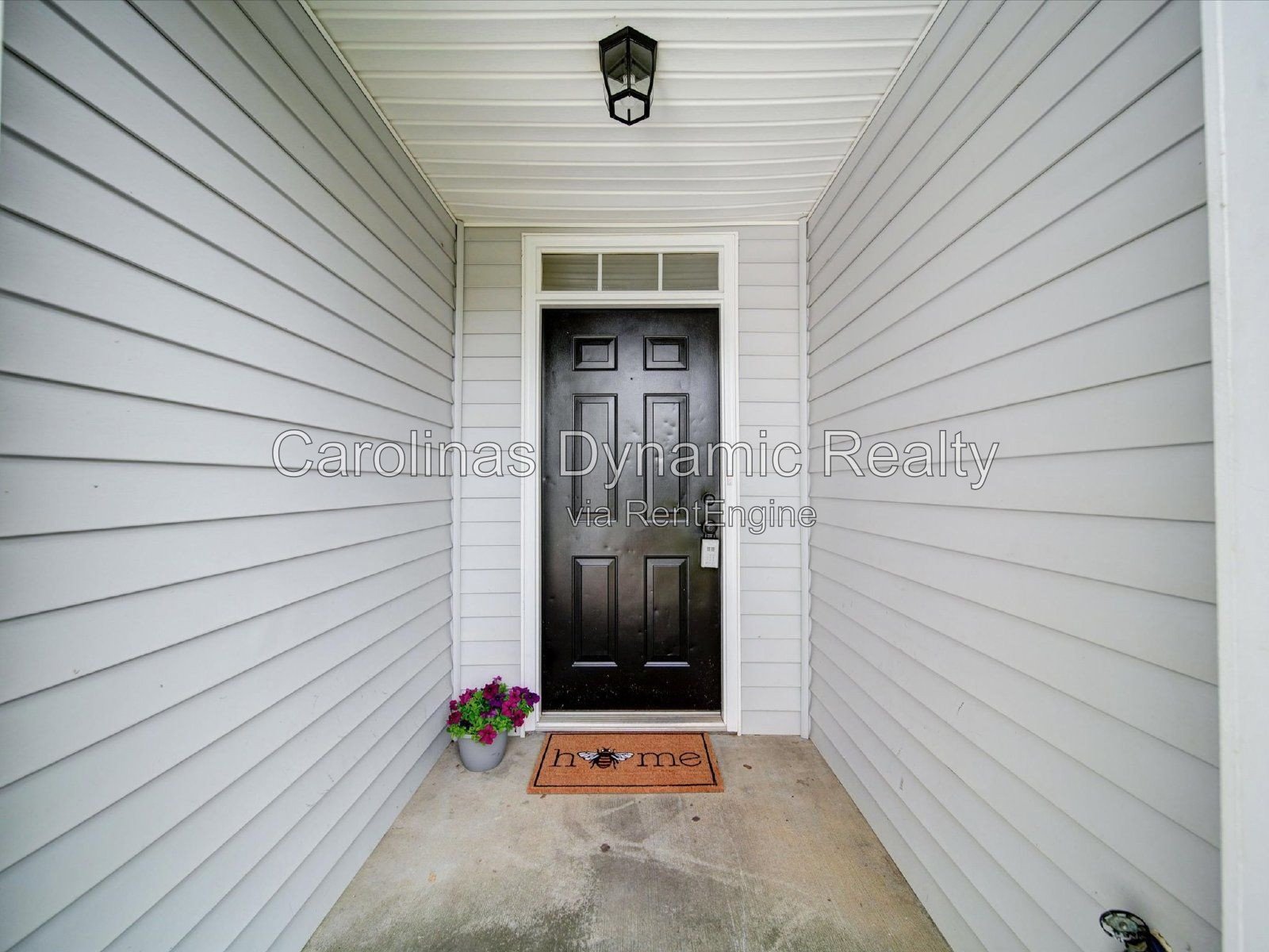 3 Bedrooms | 2 Baths | Totally Renovated | Single Story property image
