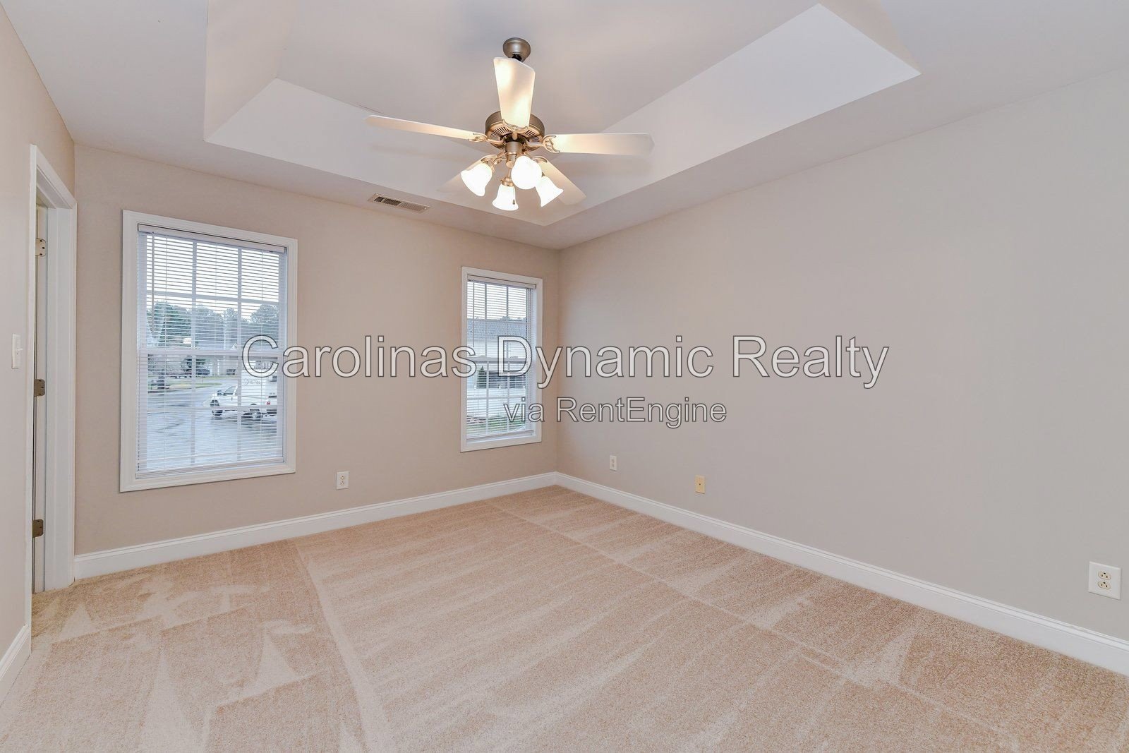 4 Bedrooms | 2.5 Baths | Cul-De-Sac | Luxury Plank Flooring | Stainless Steel Appliances property image
