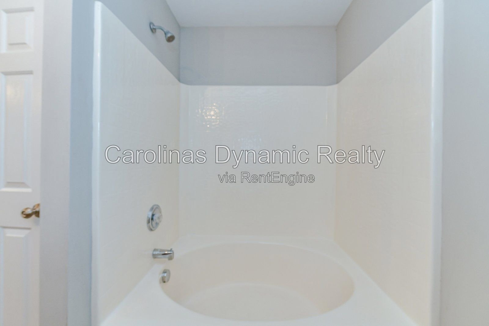 4 Bedrooms | 2.5 Baths | Cul-De-Sac | Luxury Plank Flooring | Stainless Steel Appliances property image