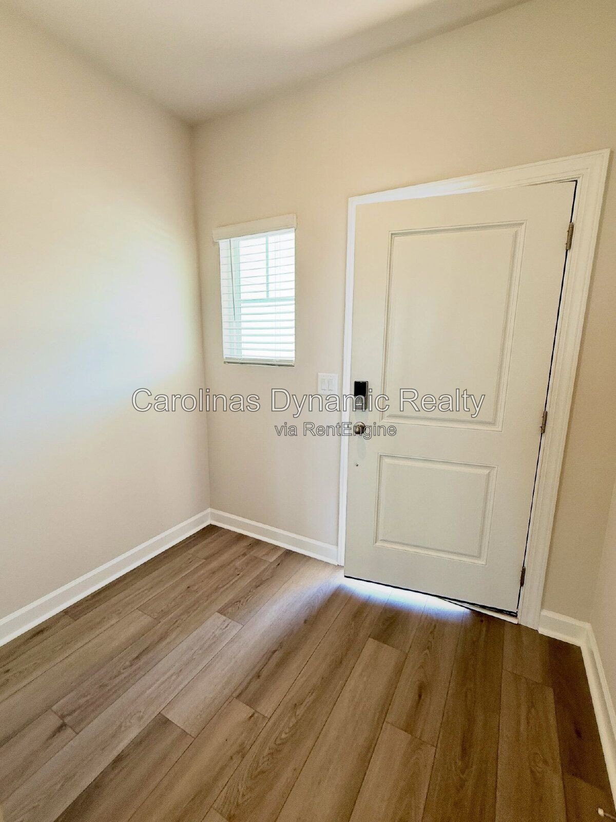 Modern 3-Bedroom Monroe Townhome with Garage & Spacious Open Floor Plan property image