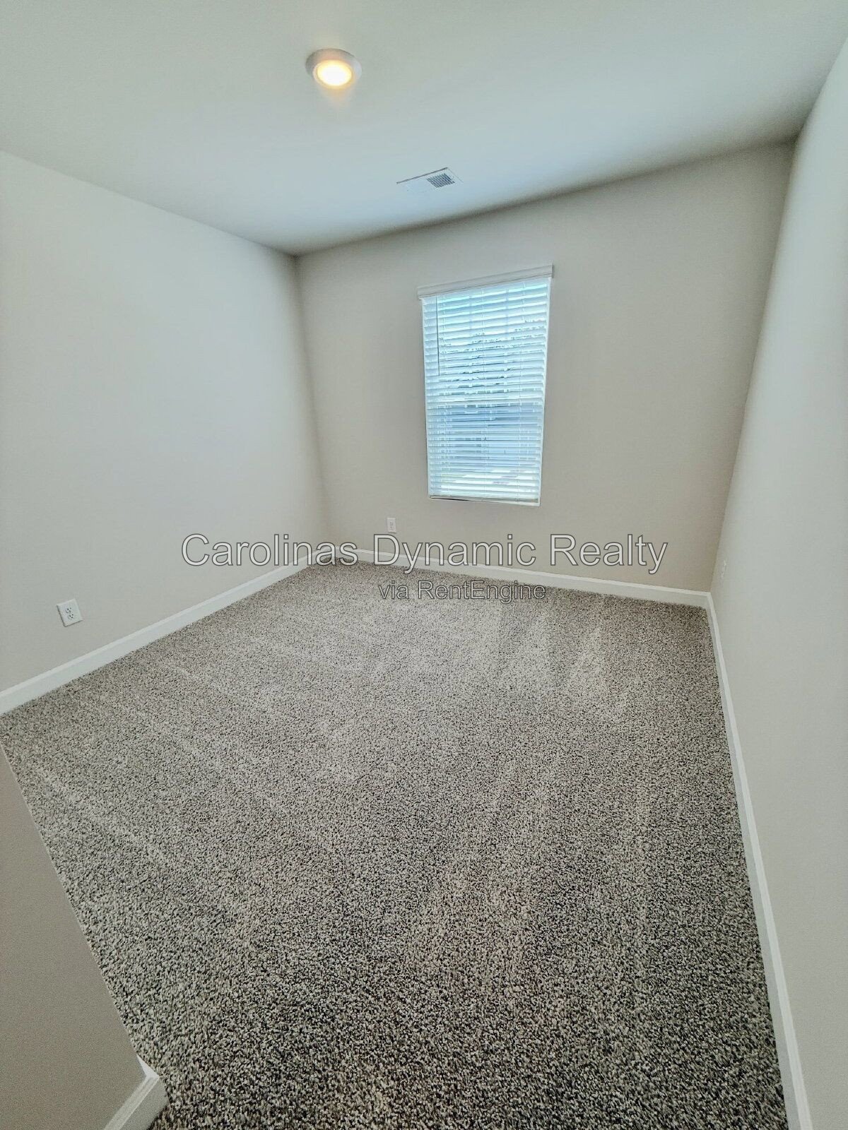 Modern 3-Bedroom Monroe Townhome with Garage & Spacious Open Floor Plan property image