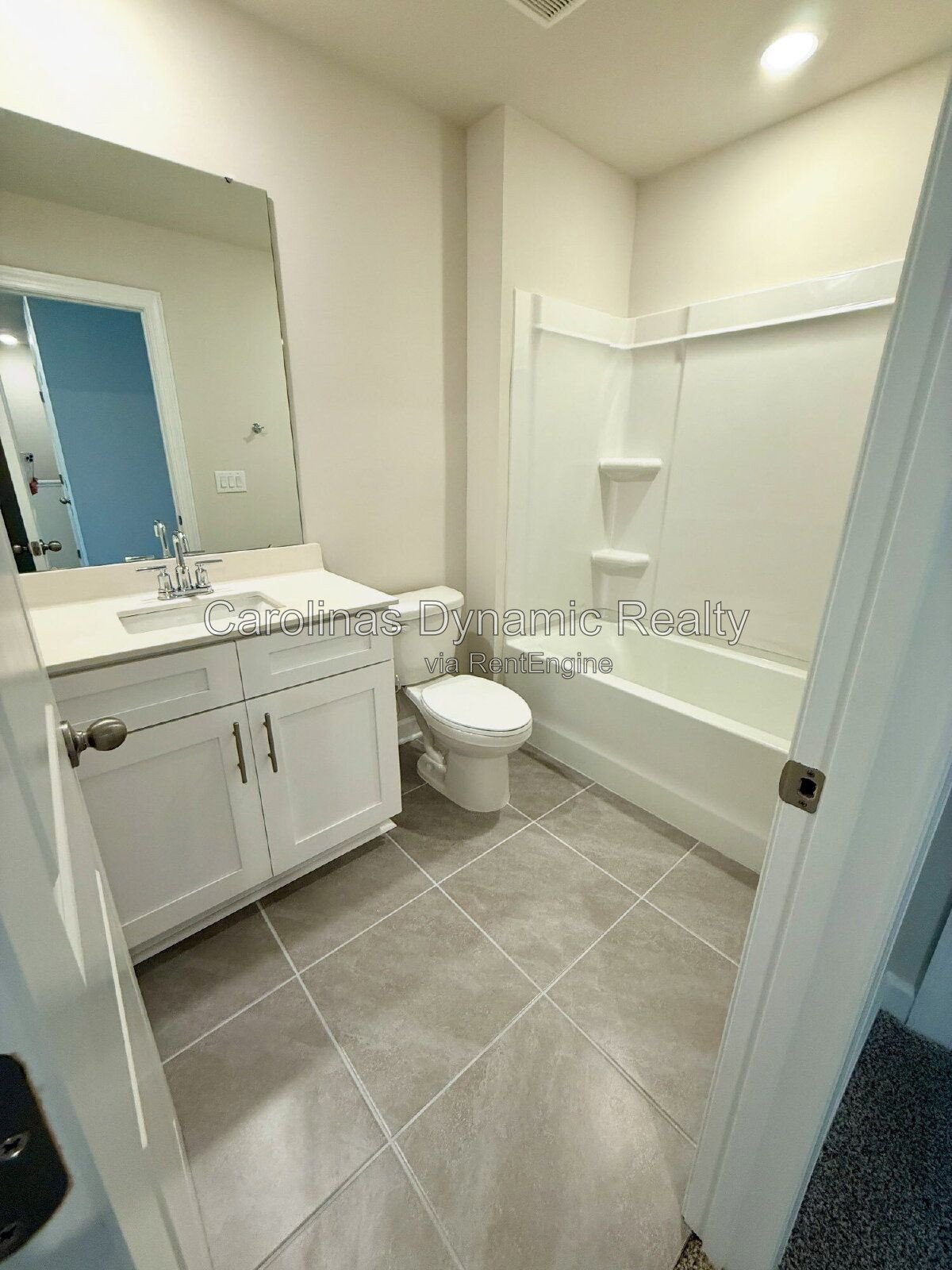 Modern 3-Bedroom Monroe Townhome with Garage & Spacious Open Floor Plan property image