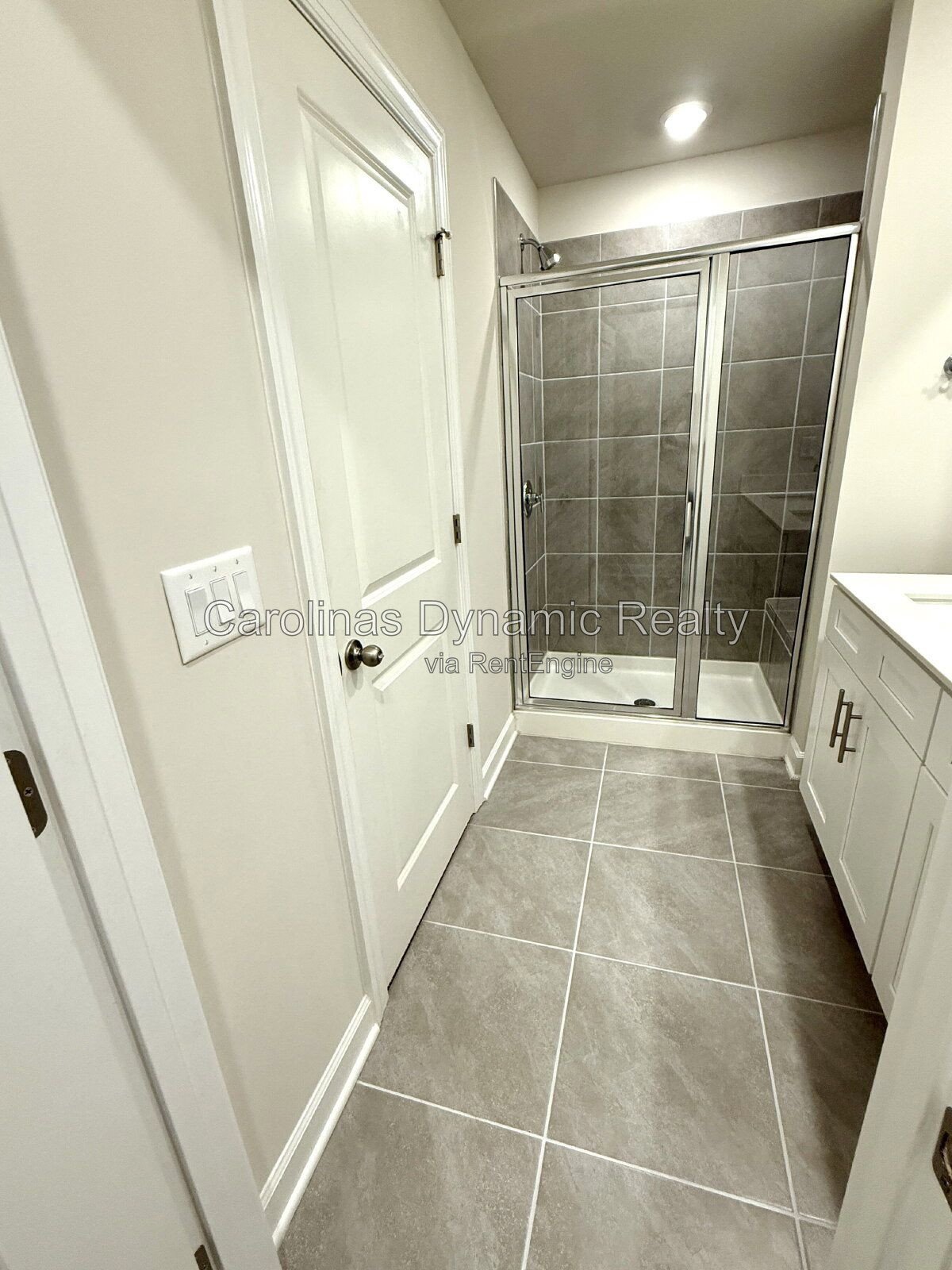 Modern 3-Bedroom Monroe Townhome with Garage & Spacious Open Floor Plan property image