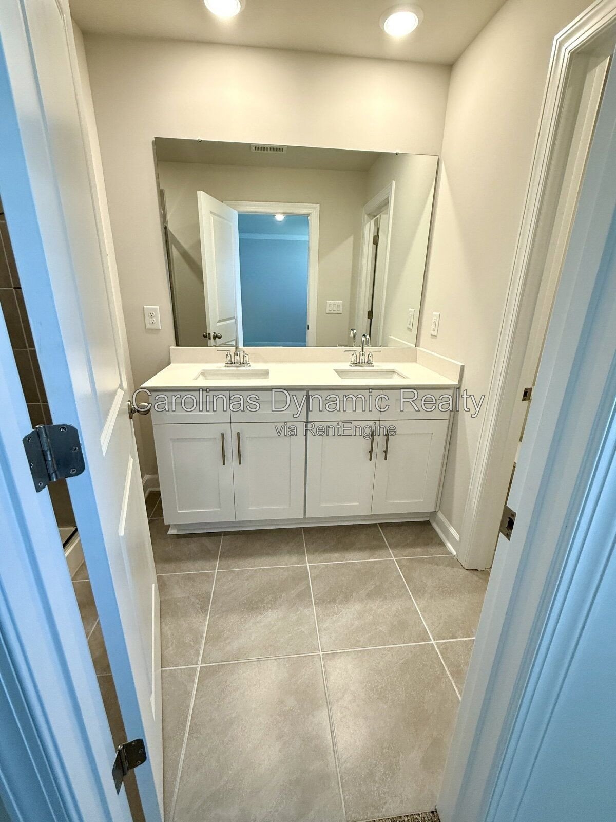 Modern 3-Bedroom Monroe Townhome with Garage & Spacious Open Floor Plan property image