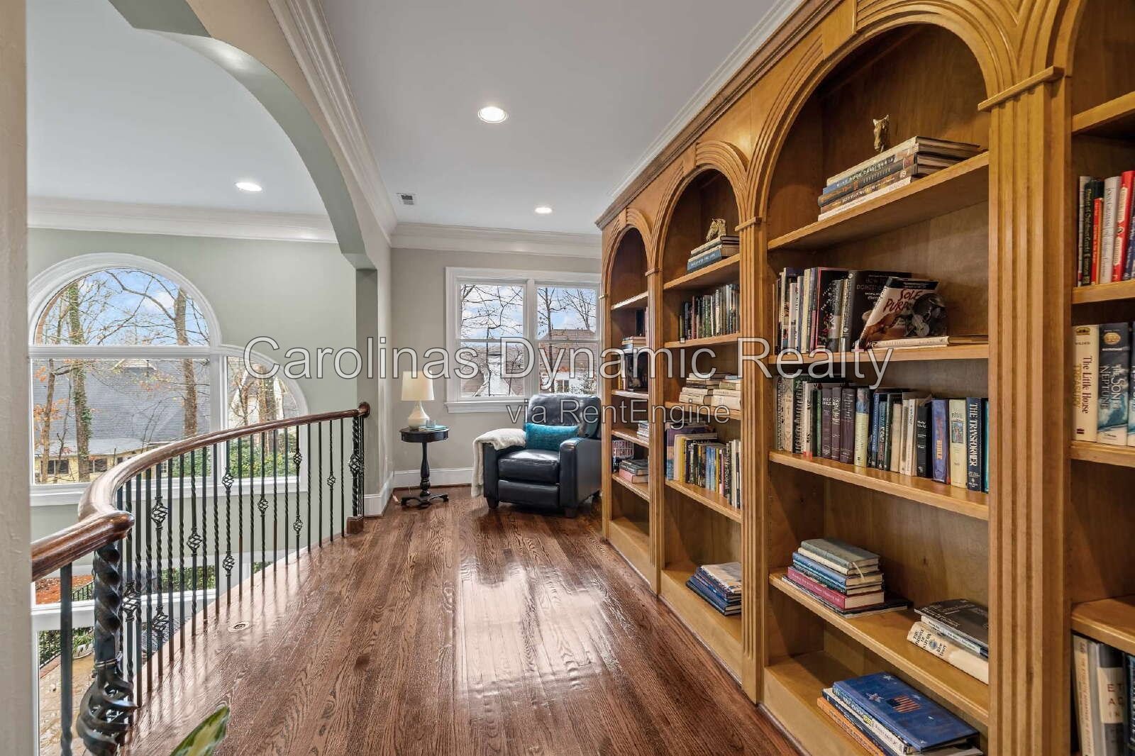Luxury 5-Bedroom Firethorne Rental with 4-Car Garage & Furnished Option property image