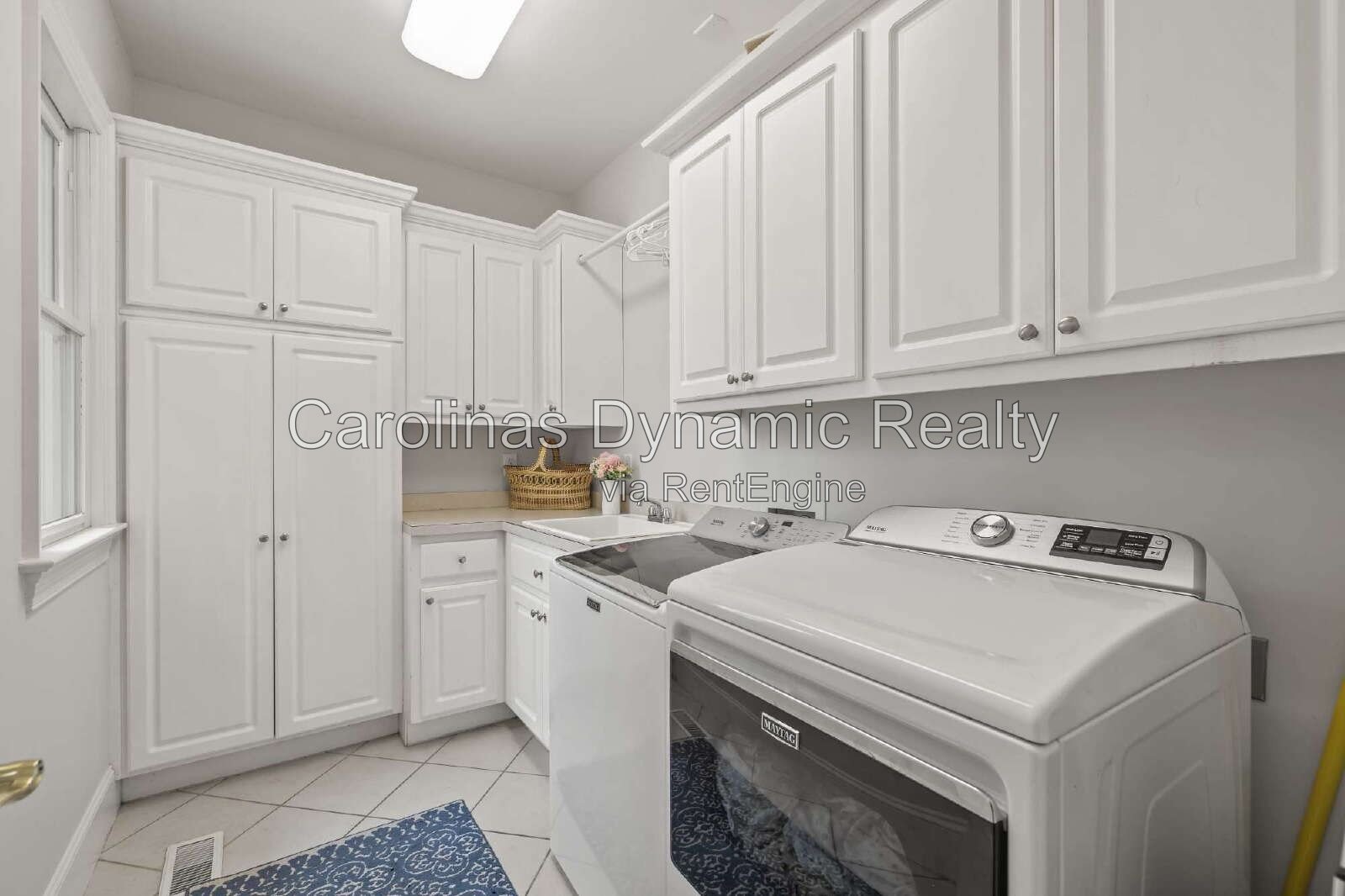 Luxury 5-Bedroom Firethorne Rental with 4-Car Garage & Furnished Option property image