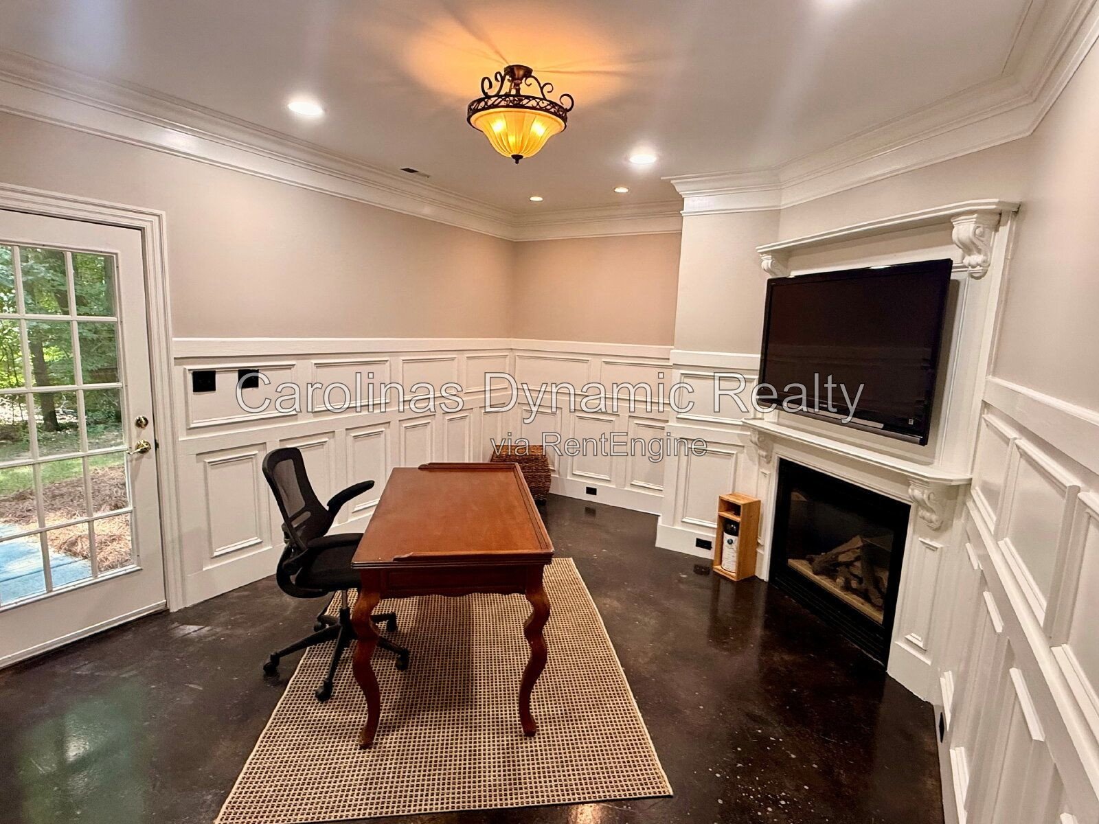 Luxury 5-Bedroom Firethorne Rental with 4-Car Garage & Furnished Option property image