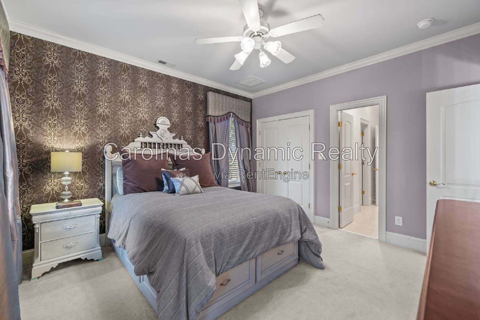 Luxury 5-Bedroom Firethorne Rental with 4-Car Garage & Furnished Option property image