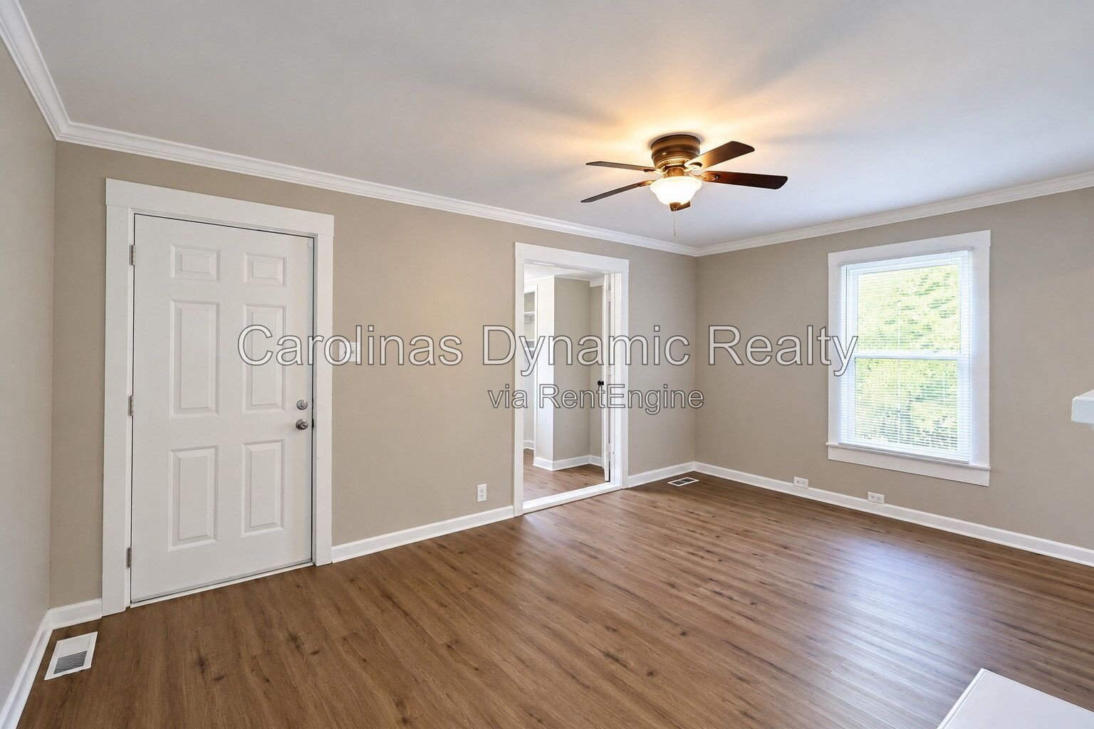 3 Bedrooms | 1 Bathroom | Totally Updated | Spacious Backyard property image
