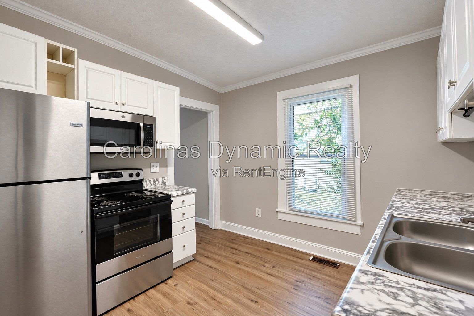 3 Bedrooms | 1 Bathroom | Totally Updated | Spacious Backyard property image