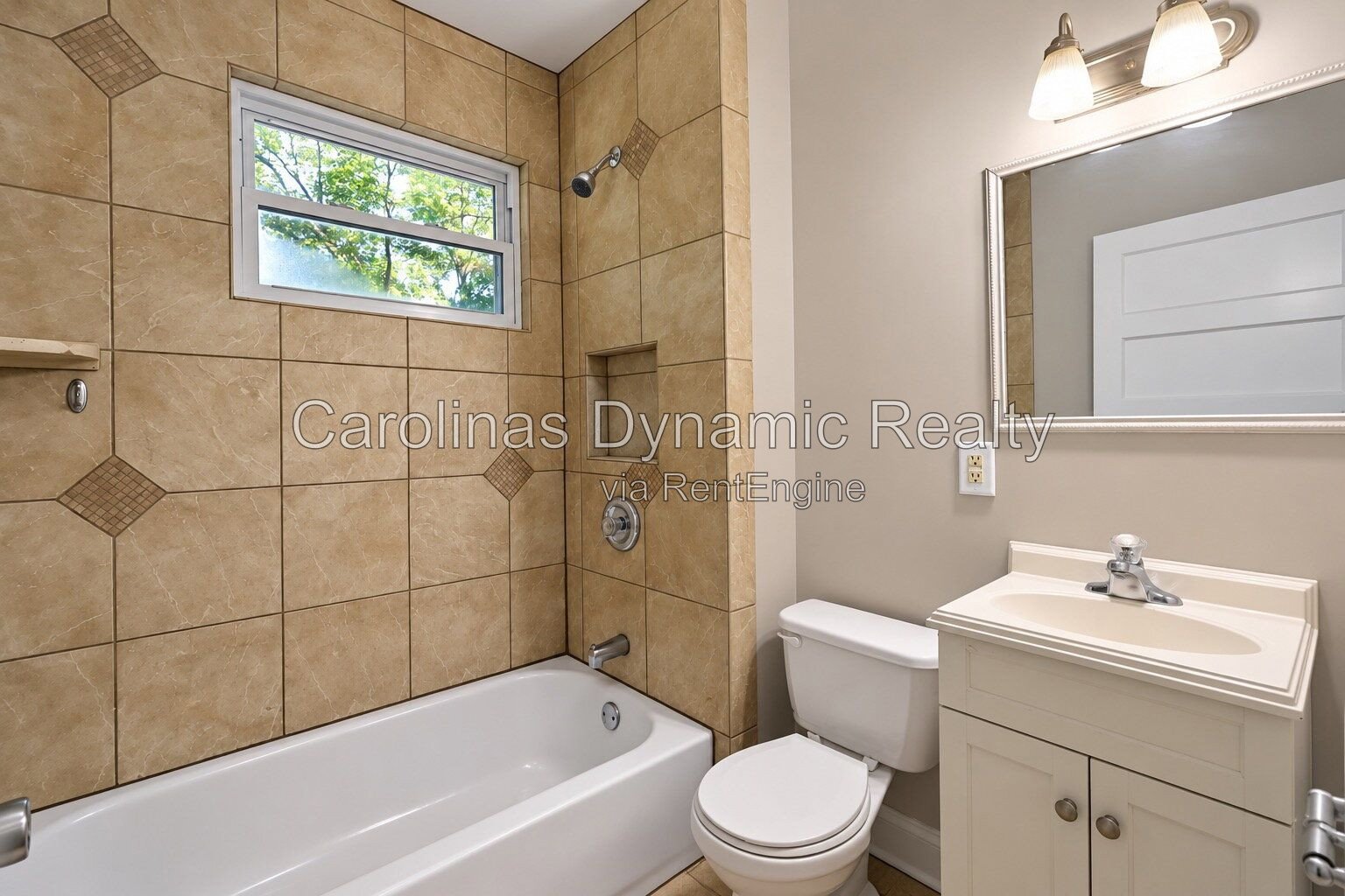 3 Bedrooms | 1 Bathroom | Totally Updated | Spacious Backyard property image