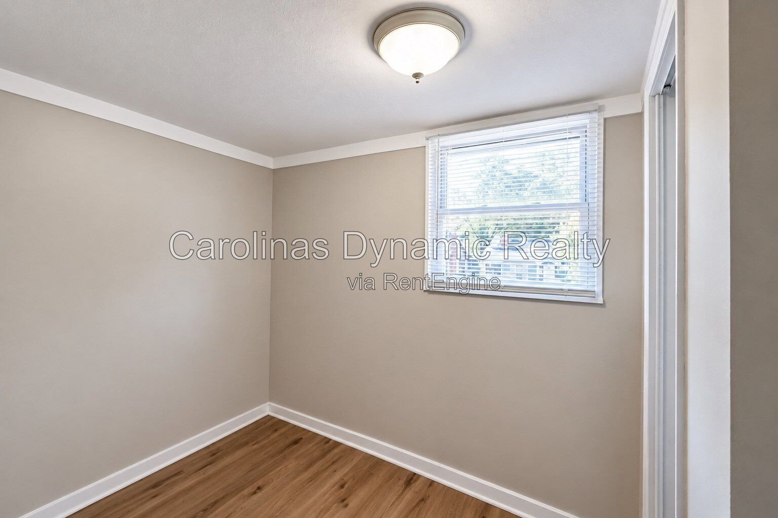 3 Bedrooms | 1 Bathroom | Totally Updated | Spacious Backyard property image