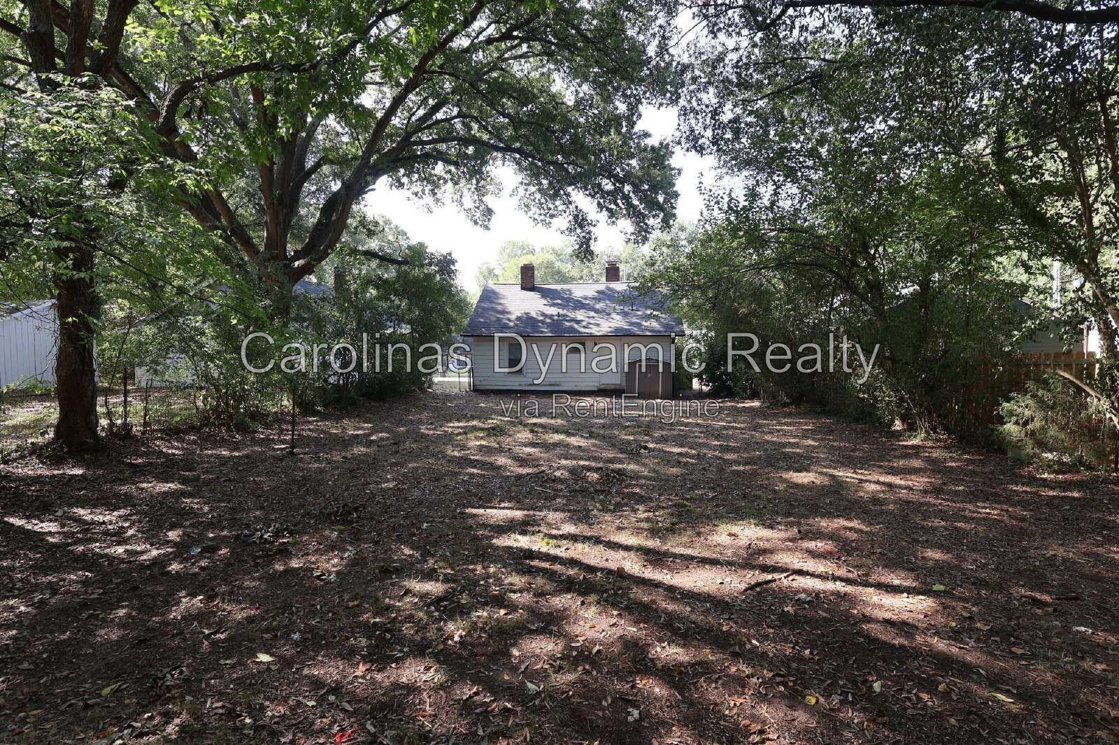 3 Bedrooms | 1 Bathroom | Totally Updated | Spacious Backyard property image