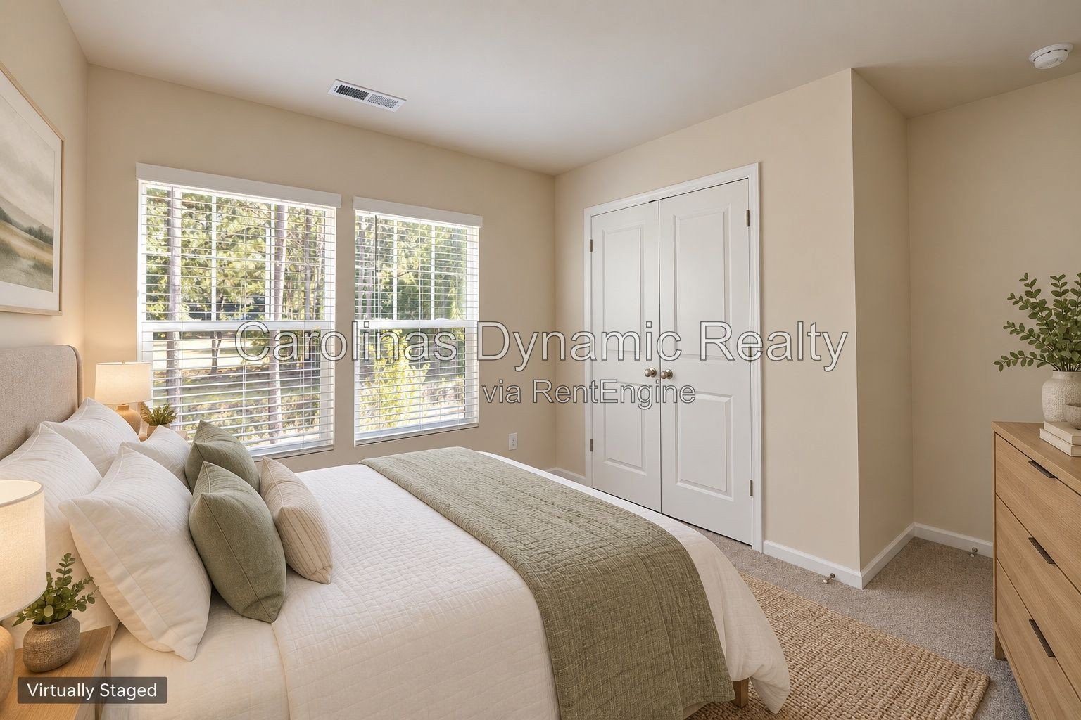 Bright End-Unit Townhome with Two-Car Garage & Convenient Access to I-485 property image