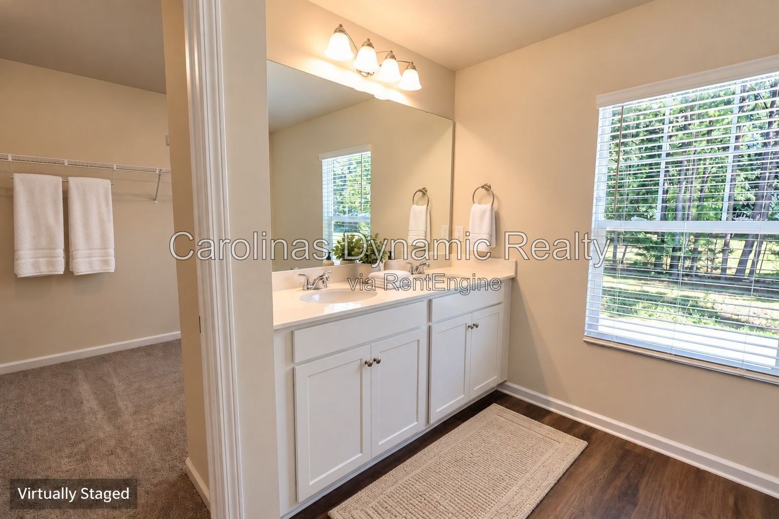 Bright End-Unit Townhome with Two-Car Garage & Convenient Access to I-485 property image