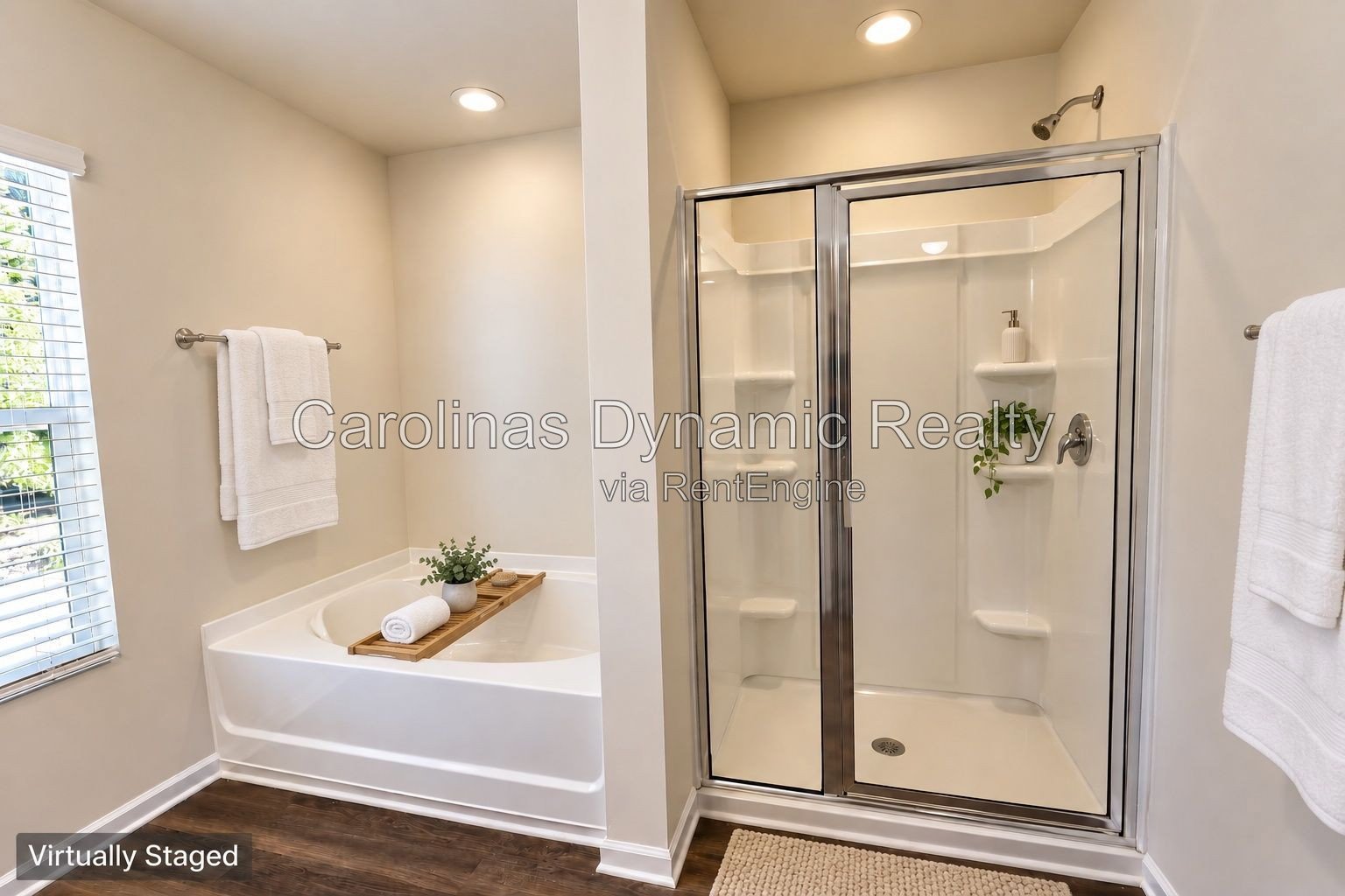 Bright End-Unit Townhome with Two-Car Garage & Convenient Access to I-485 property image