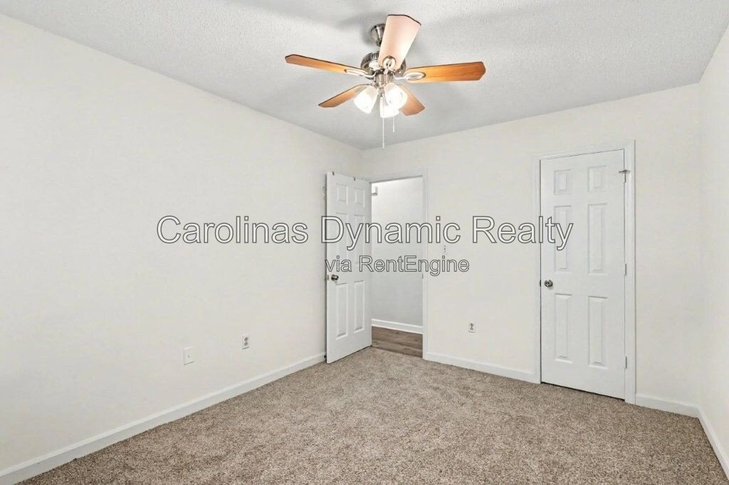 Charming 3-Bedroom Townhouse Retreat with 2 Full Baths in Fort Mill property image