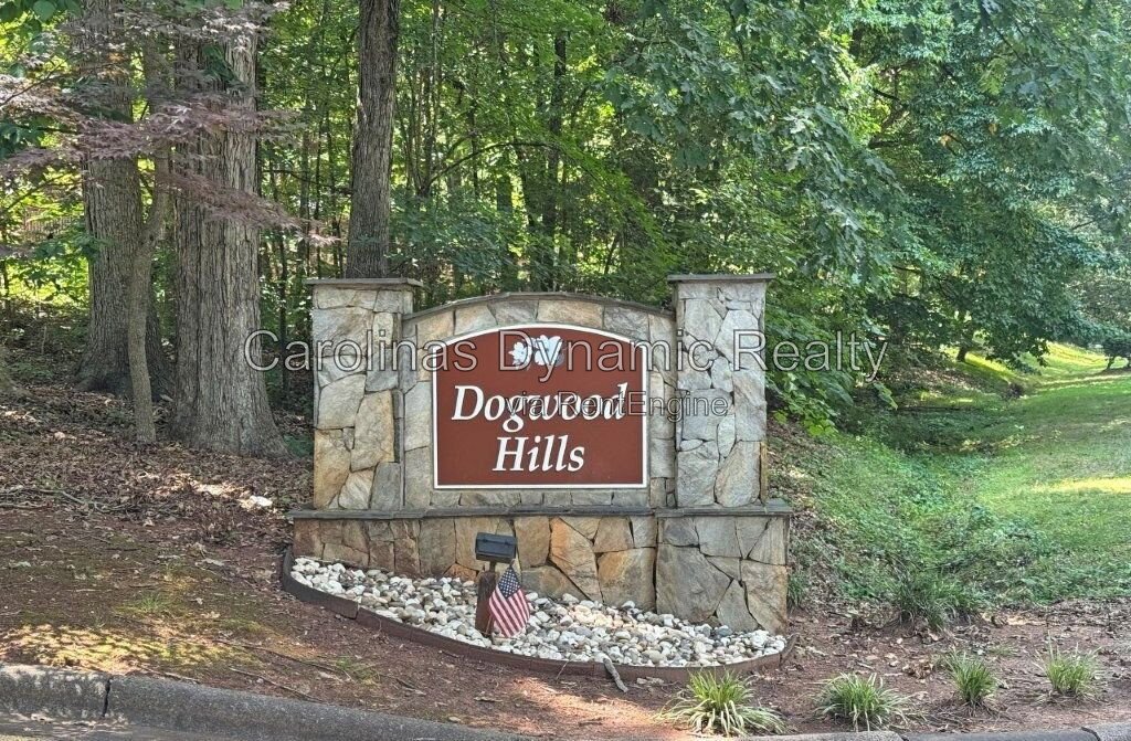 Charming 3-Bedroom Townhouse Retreat with 2 Full Baths in Fort Mill property image