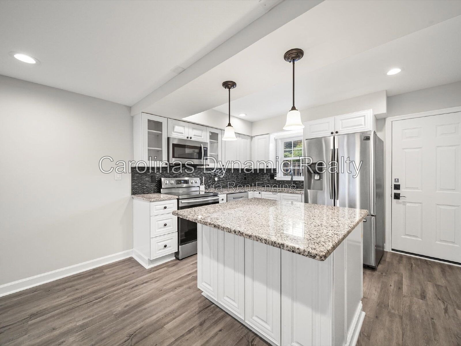 2 Beds | 1.5 Baths | Totally Renovated | Granite Counters | Stainless Steel Appliances property image