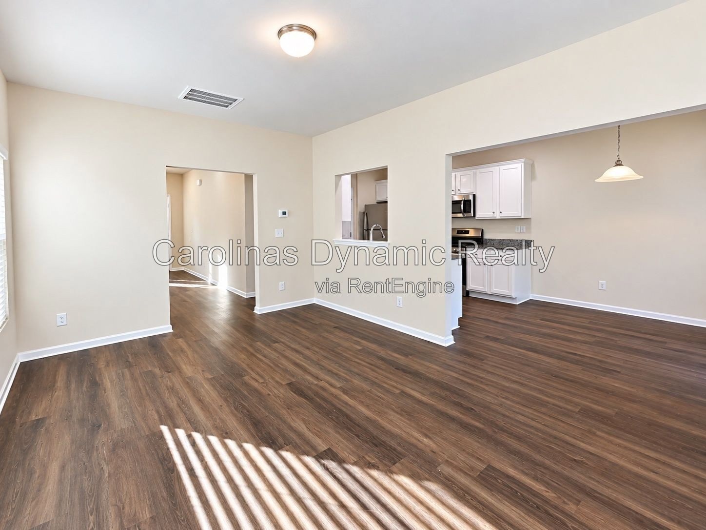 3 Bedrooms | 2.5 Baths | 1 Car Garage | Granite Counters | Stainless Steel Appliances property image