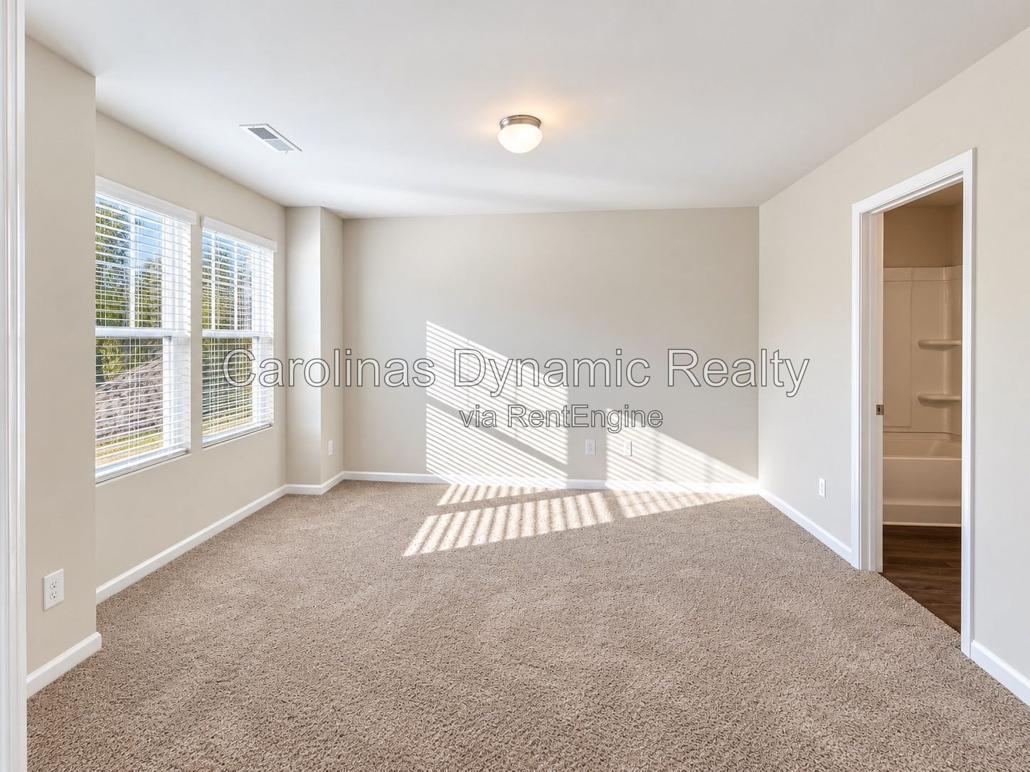 3 Bedrooms | 2.5 Baths | 1 Car Garage | Granite Counters | Stainless Steel Appliances property image