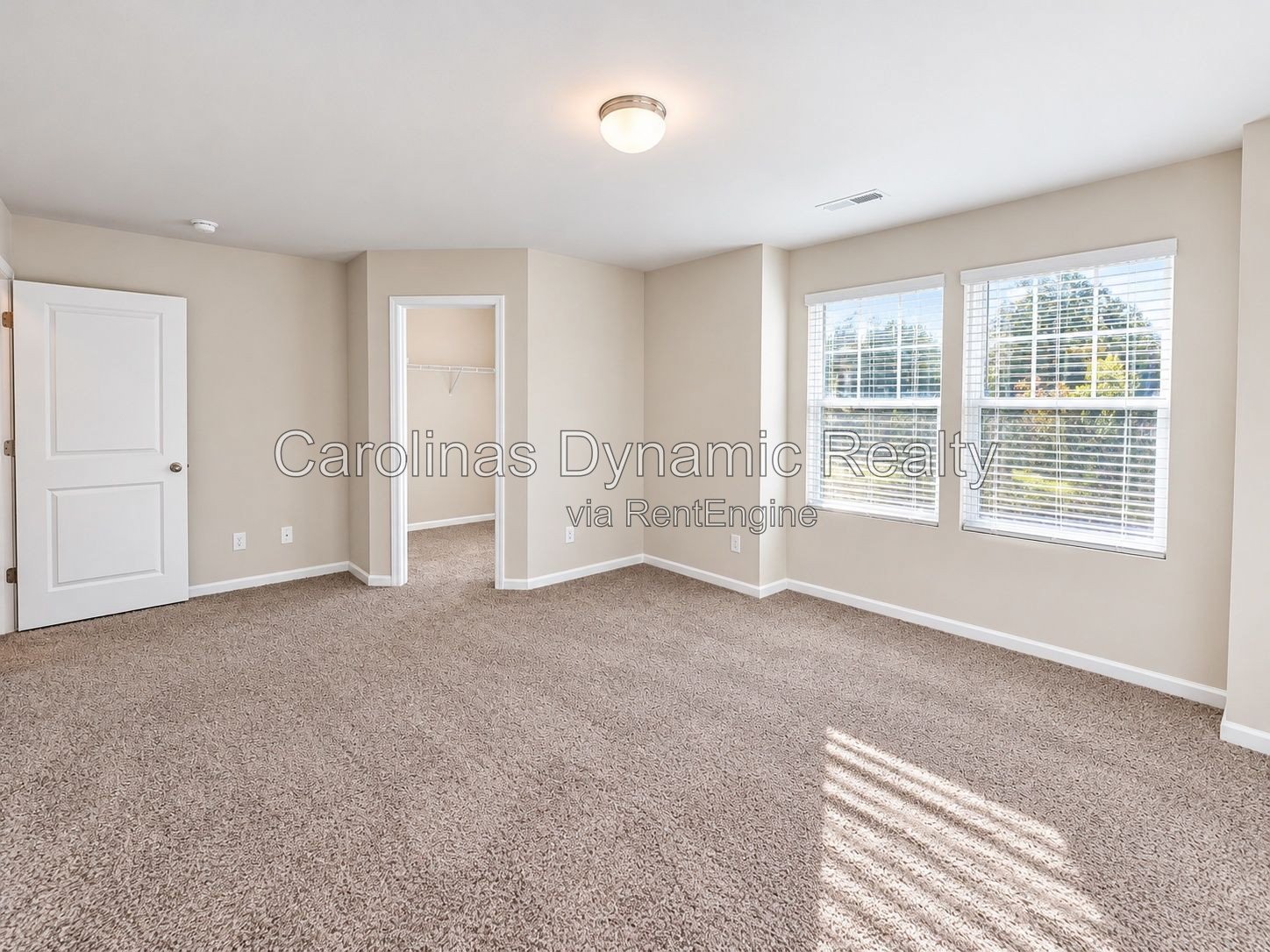 3 Bedrooms | 2.5 Baths | 1 Car Garage | Granite Counters | Stainless Steel Appliances property image