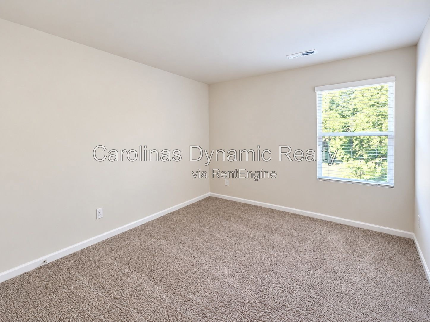 3 Bedrooms | 2.5 Baths | 1 Car Garage | Granite Counters | Stainless Steel Appliances property image