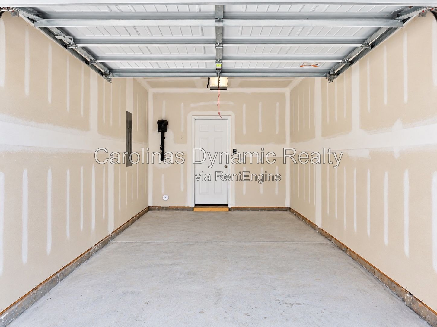 3 Bedrooms | 2.5 Baths | 1 Car Garage | Granite Counters | Stainless Steel Appliances property image