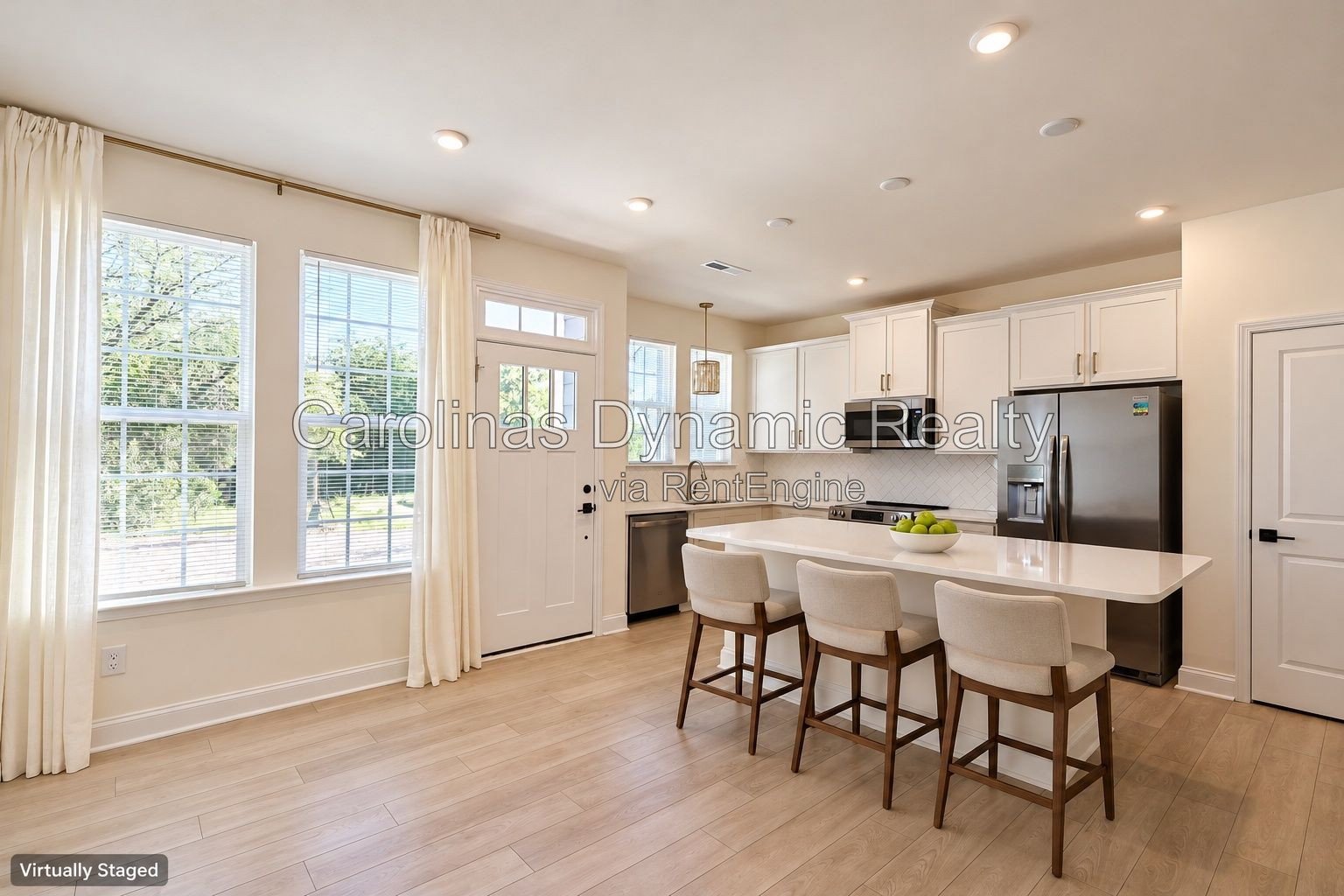 Beautiful 3-Bedroom, 2.5-Bath Townhome Near Uptown Charlotte property image