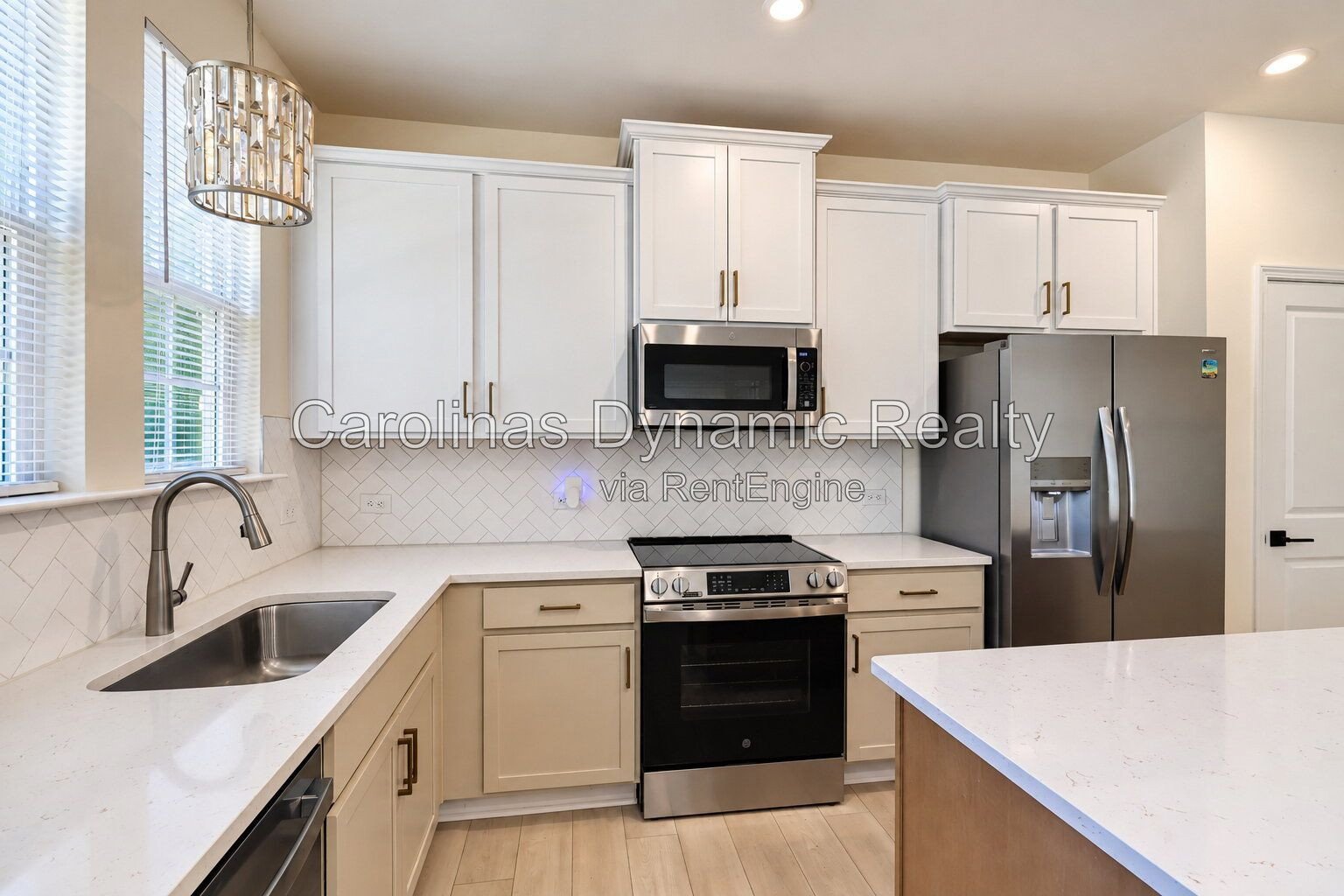 Beautiful 3-Bedroom, 2.5-Bath Townhome Near Uptown Charlotte property image